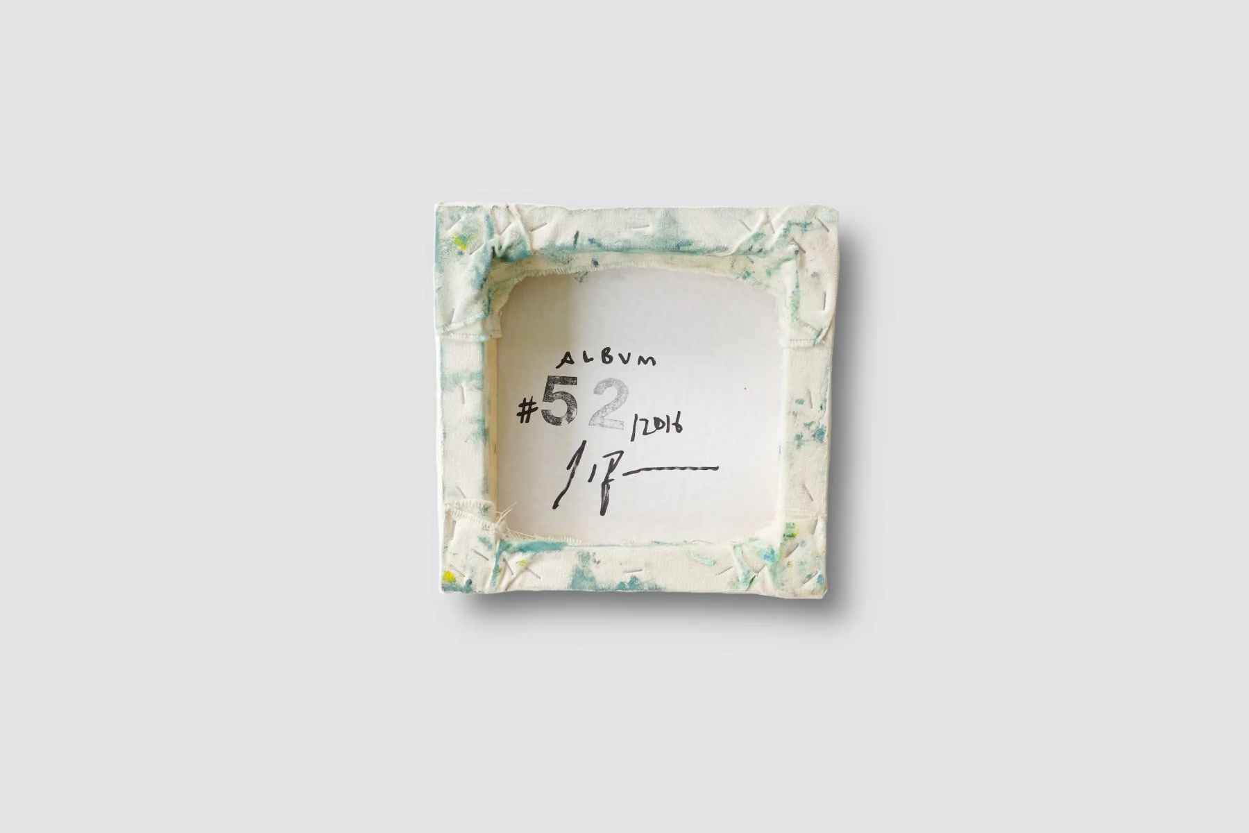 ALBUM K 52 | 16 back BG.jpg