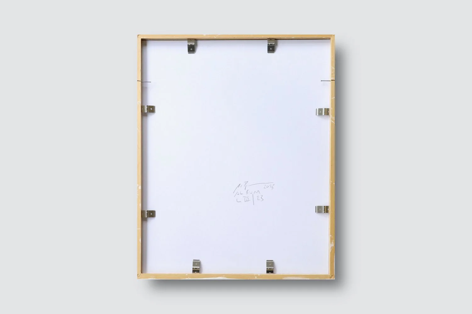 Album L 3 | 23 backk BG.jpg