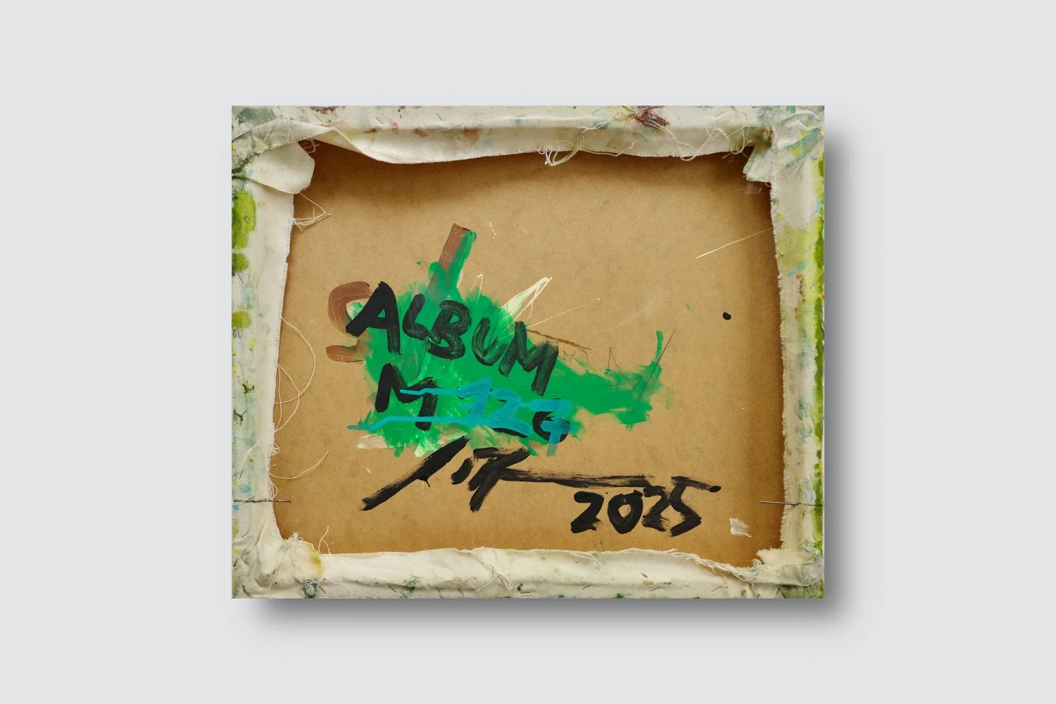 Album M 127 | 25 back BG.jpg