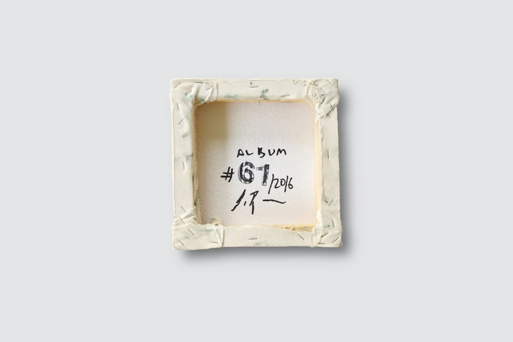 ALBUM K 61 | 16 back BG.jpg