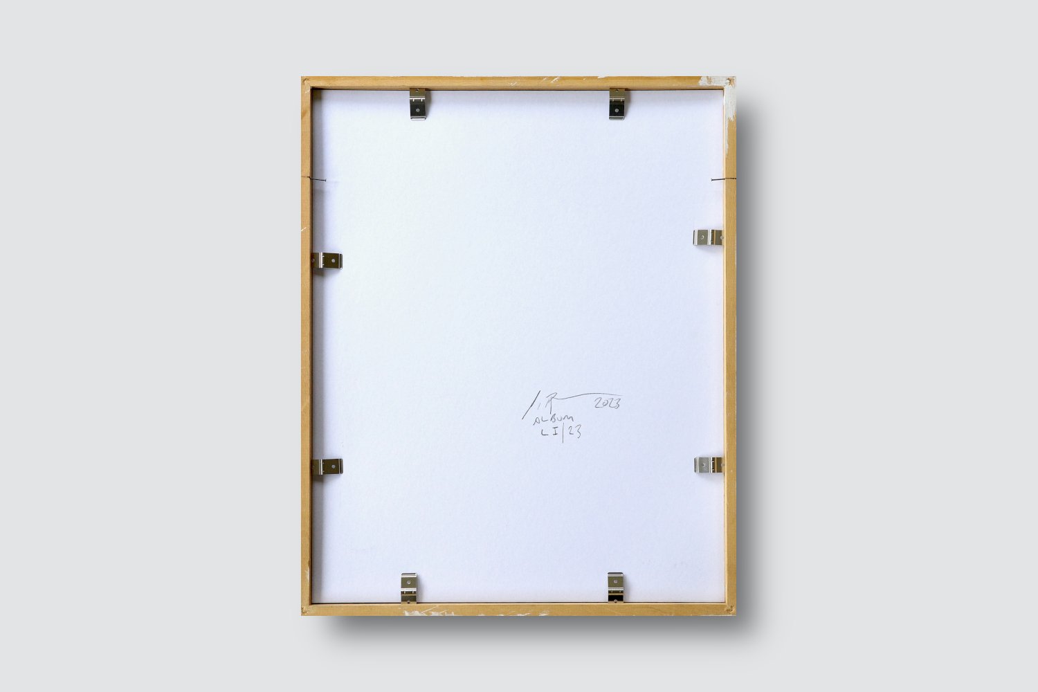 Album L 1 | 23 back BG.jpg