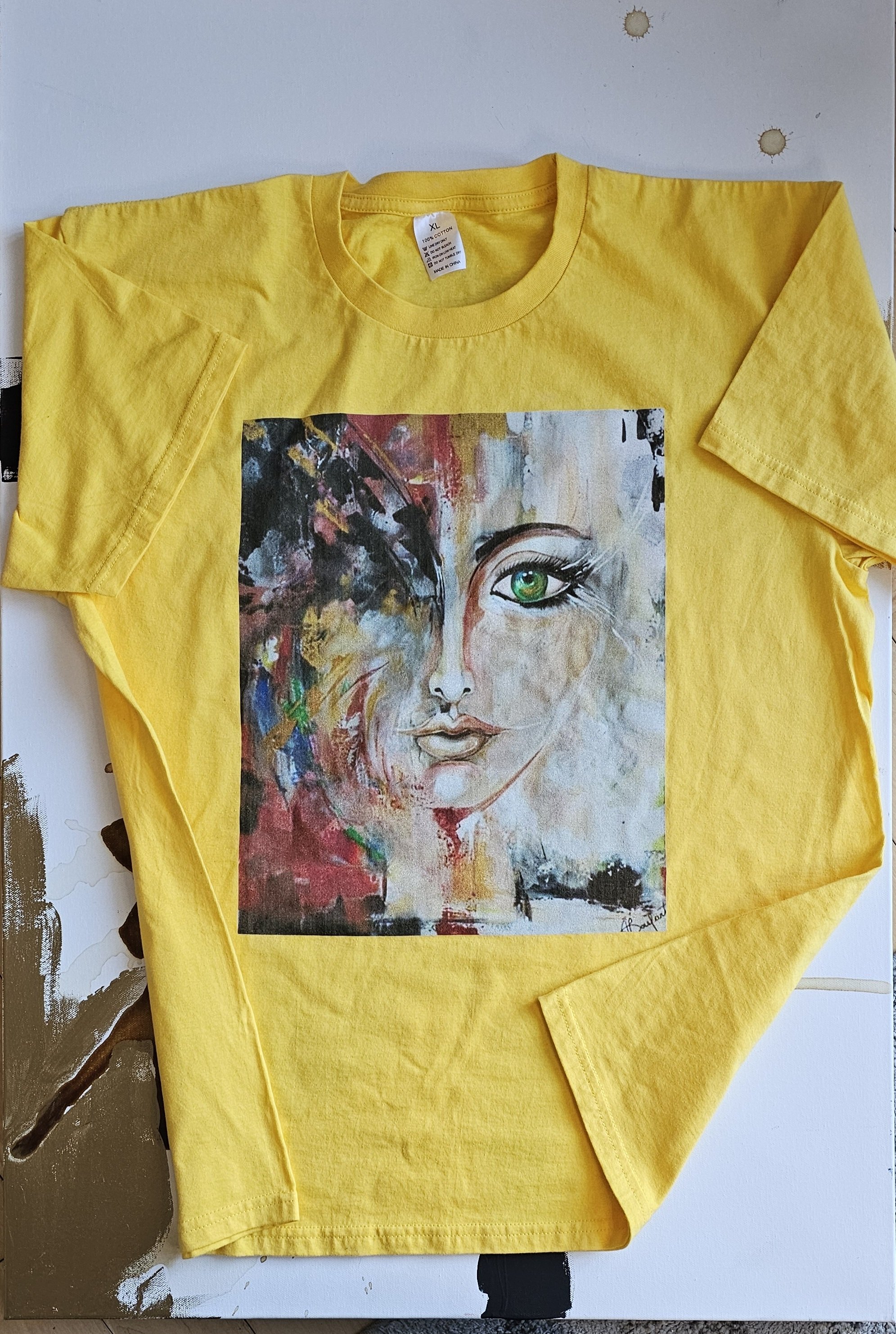T-shirt