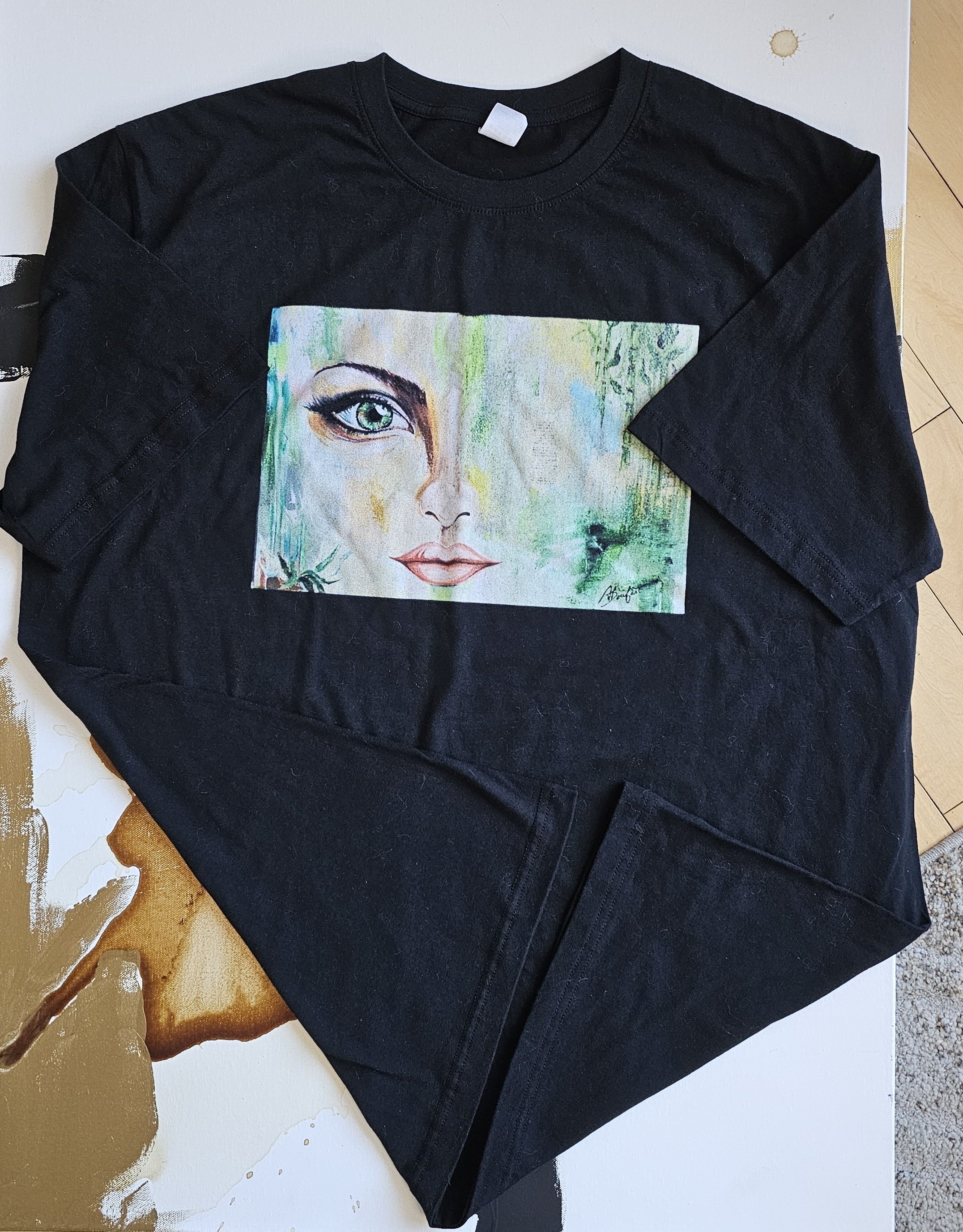 T-shirt