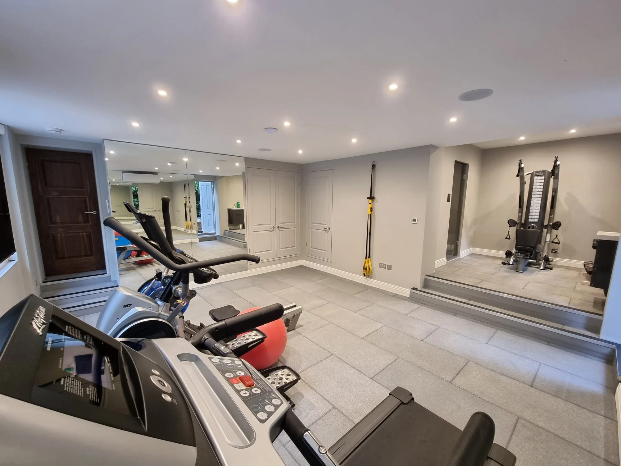 WhatsApp Image 2025-05-26 at 14.37.08 (1).jpeg