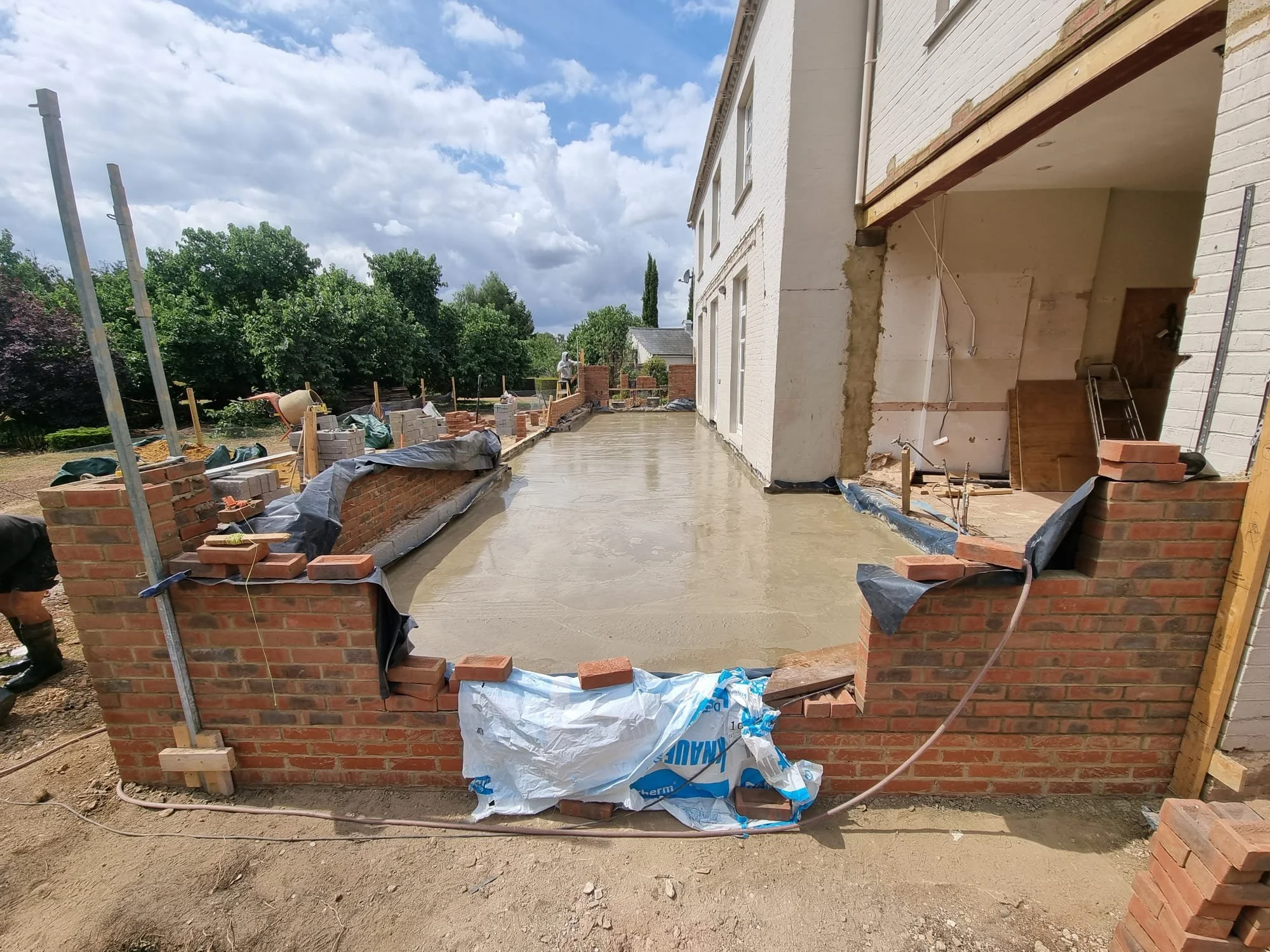 WhatsApp Image 2025-05-26 at 14.37.07 (2).jpeg