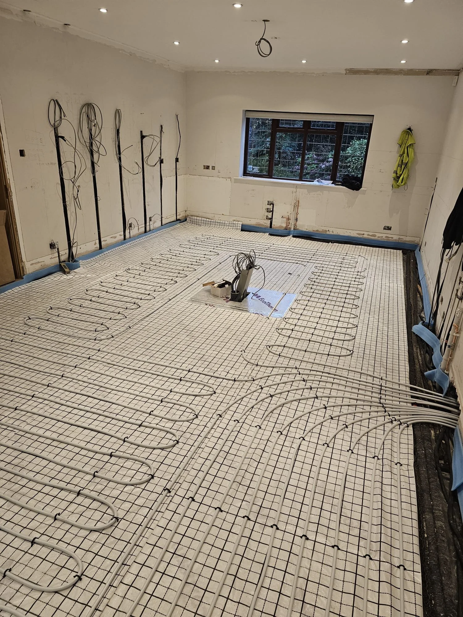 WhatsApp Image 2025-05-26 at 14.10.46 (1).jpeg