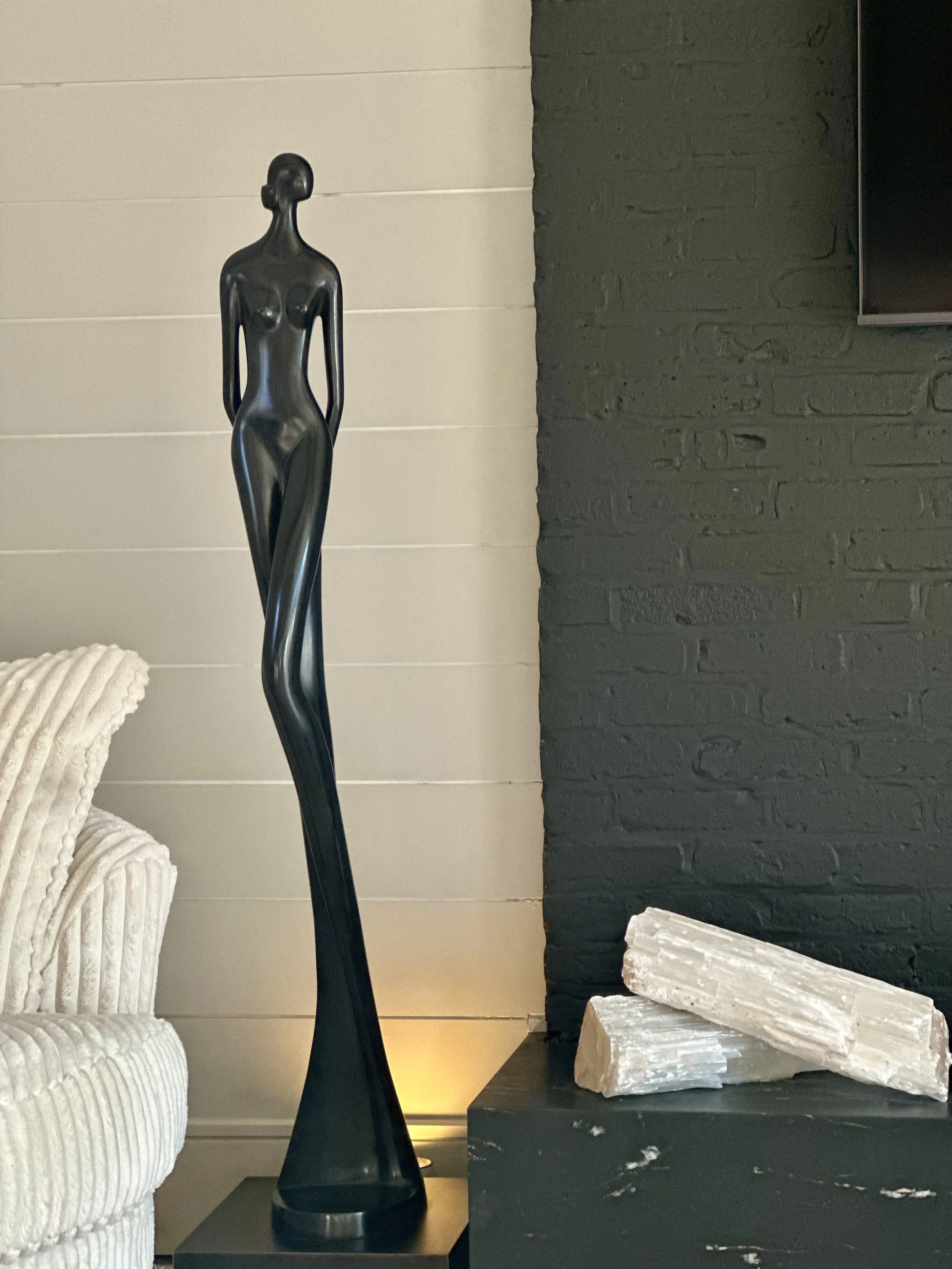 Malka Statue