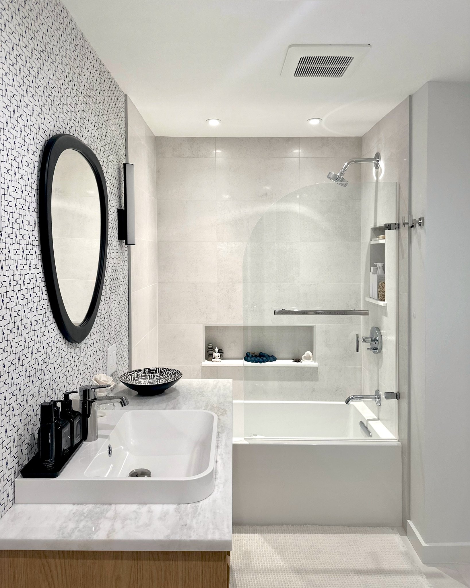 Modern Simple Sleek Bathroom