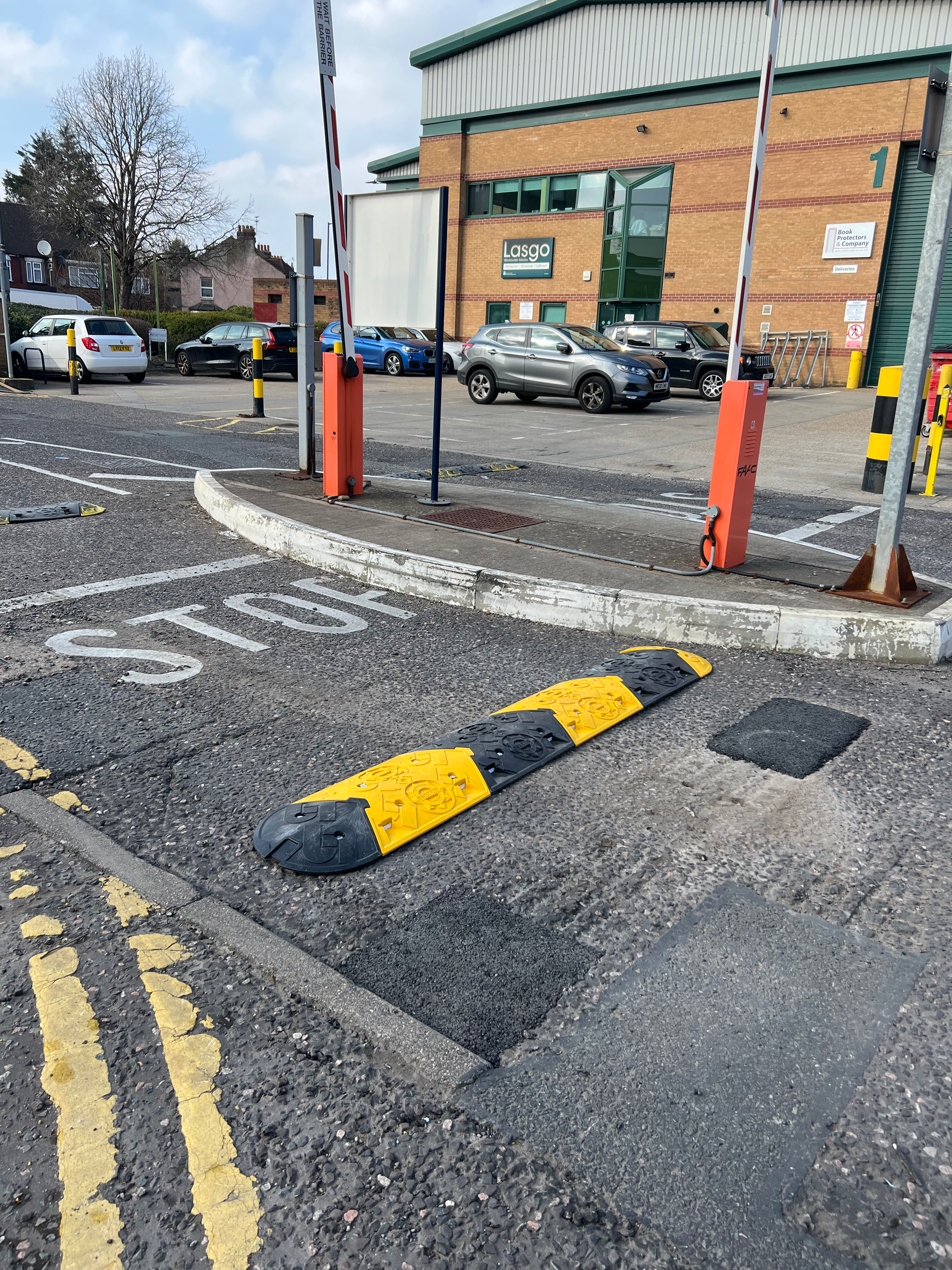 Speed bump installation, Wembley