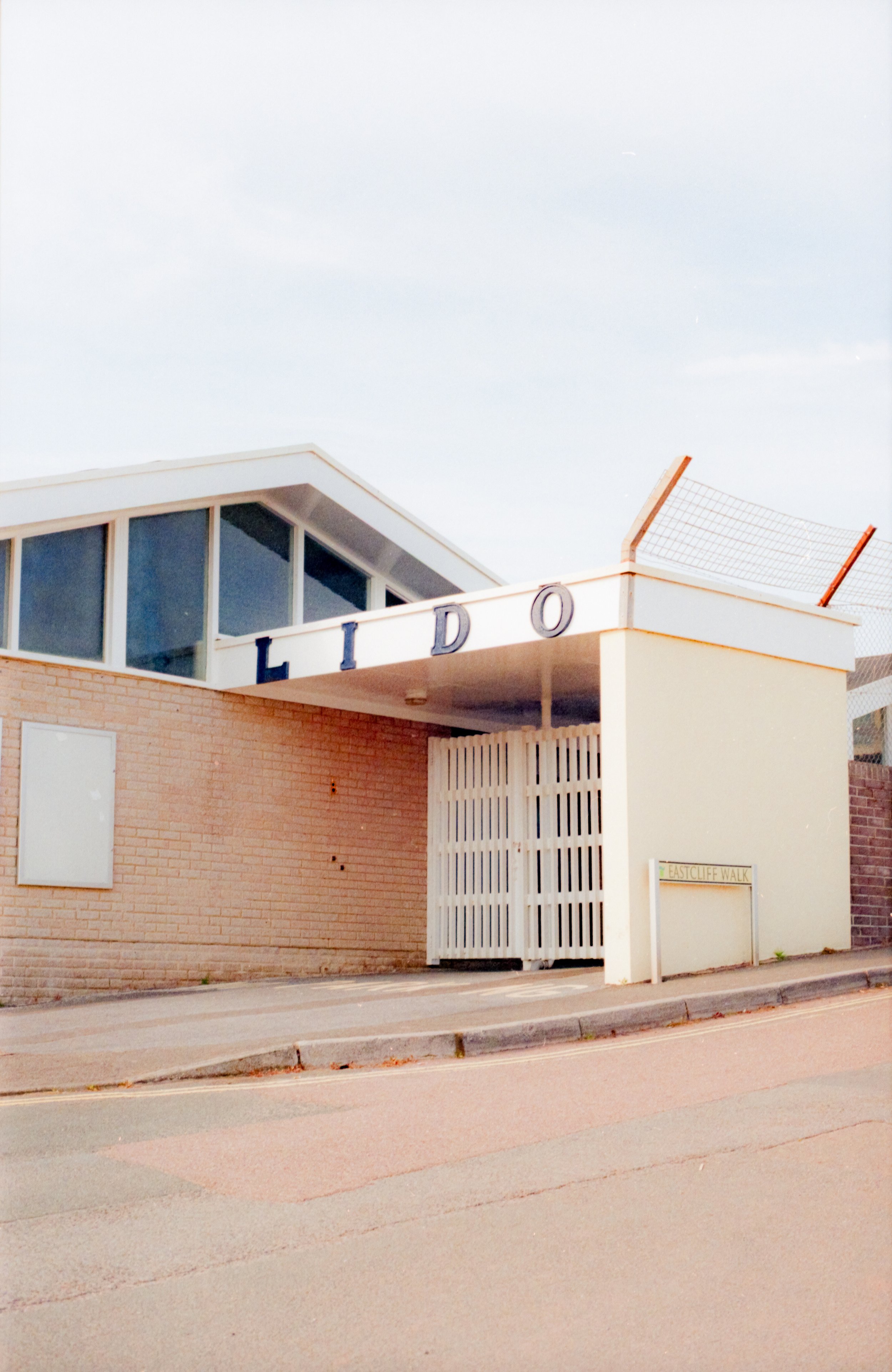 030.jpg