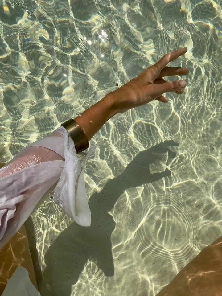 2025 
Conveniently, in 2025 I fed a red envelope with life events written on scraps of paper - a suggestion by inspiring #dominiquezuniga in her Muse collective. 
Oh, was it rrrrrriiiiiiiiiccccchhhhh (elongating every letter to accentuate!) - the col