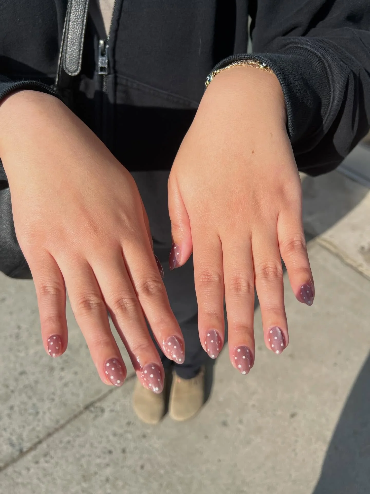 Polka dots and cat-eye  are always a great combination 🥰By Cindy