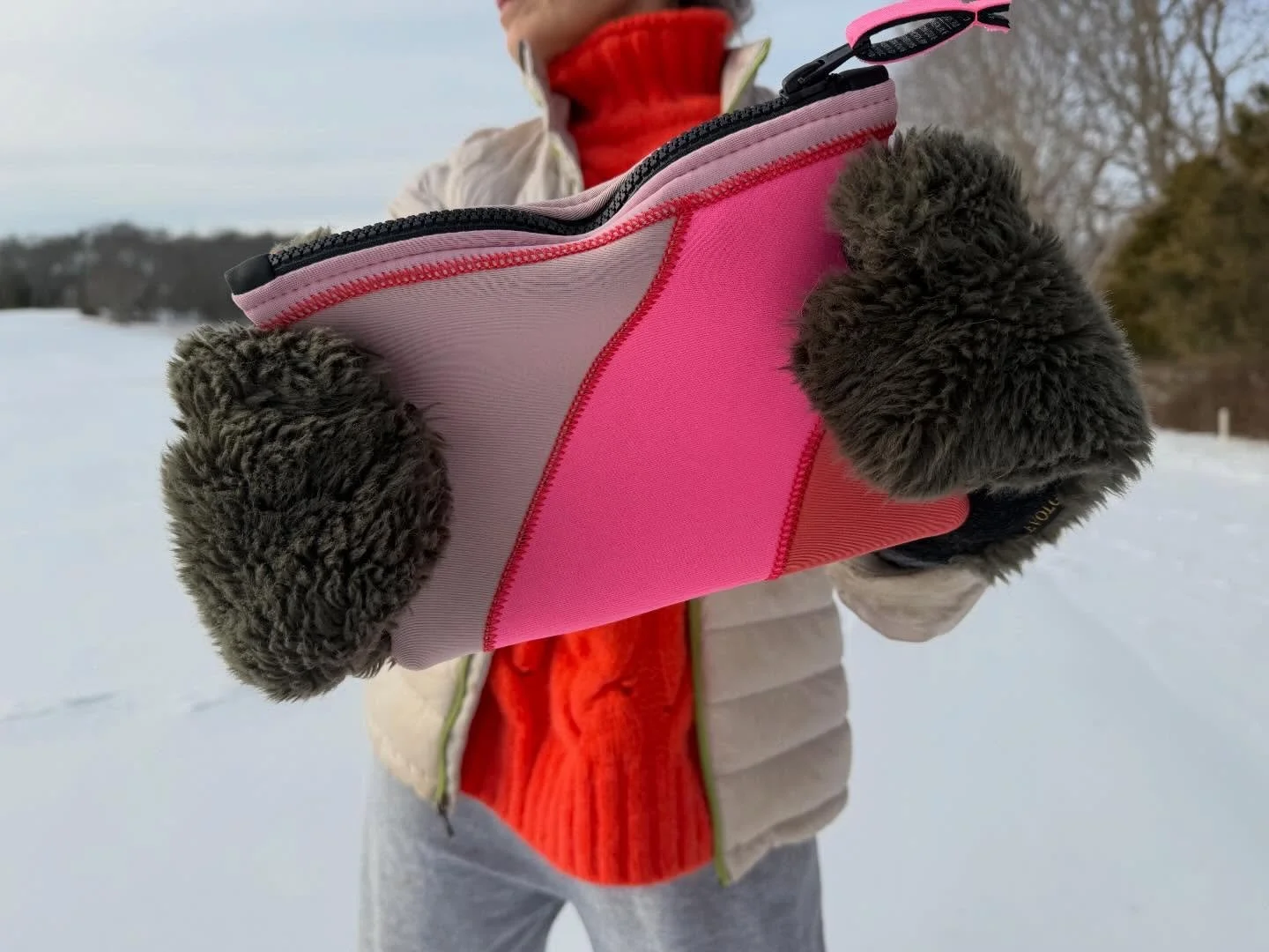 that time in winter when we welcome some bolds and brights 🩷🧡

#savingtheplanetonewetsuitatatime