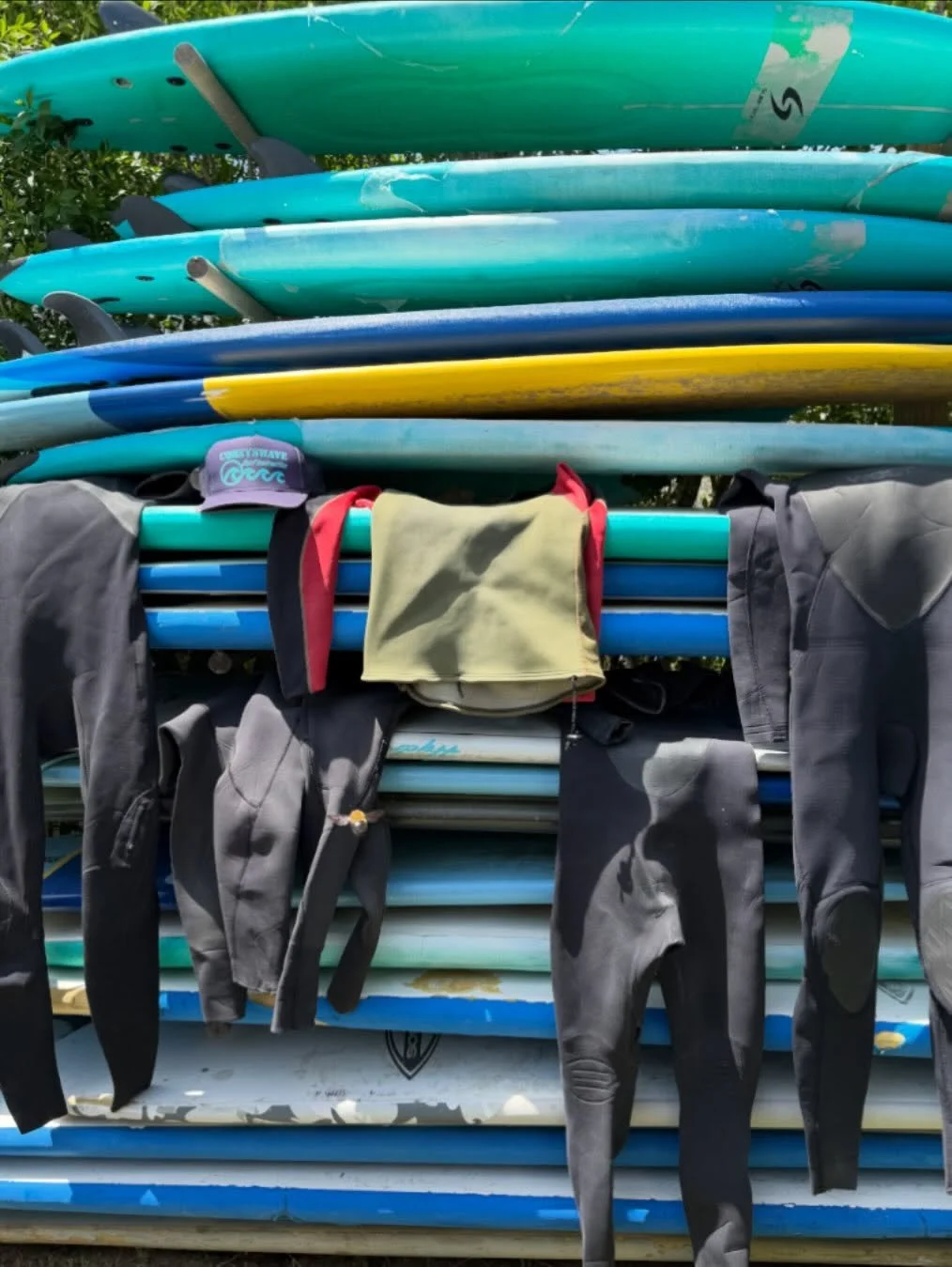 Seasonal offerings 🏄&zwj;♀️ 🌊 ♻️ 

This is the start of the recycling process. Collecting old wetsuits. Massive thanks to everyone who has spring cleaned out their collection and passed on what they no longer need. We will give it another use&helli