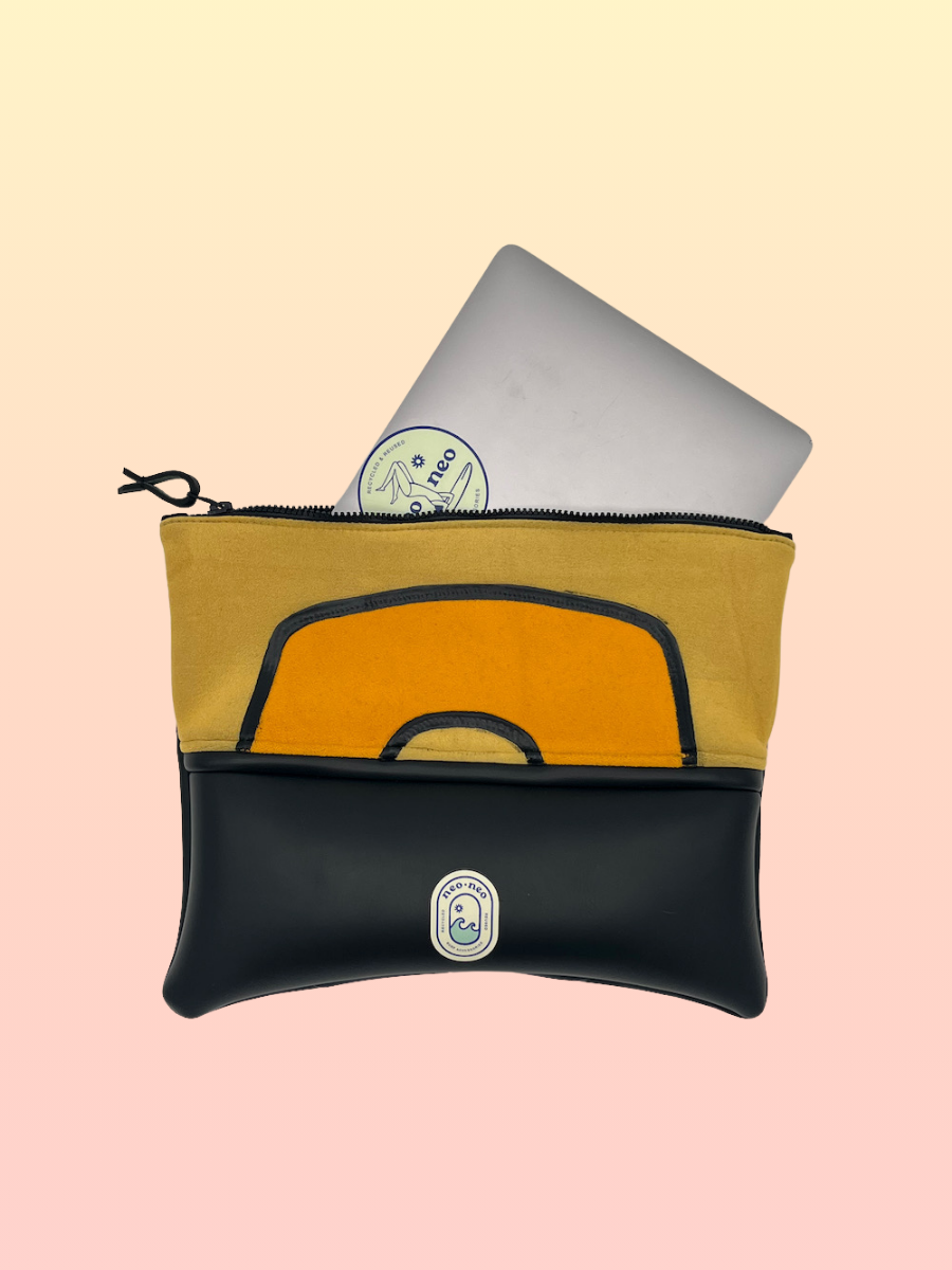 Laptop Pocket 2C.png