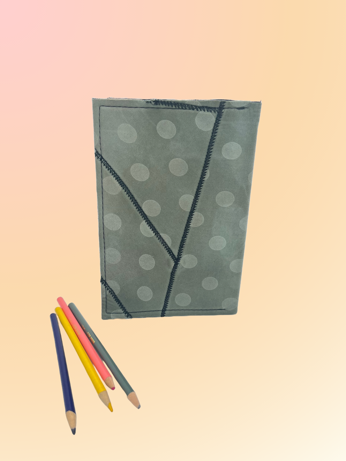 NNPC H-18-Journal - Pewter Polka Dot B.png