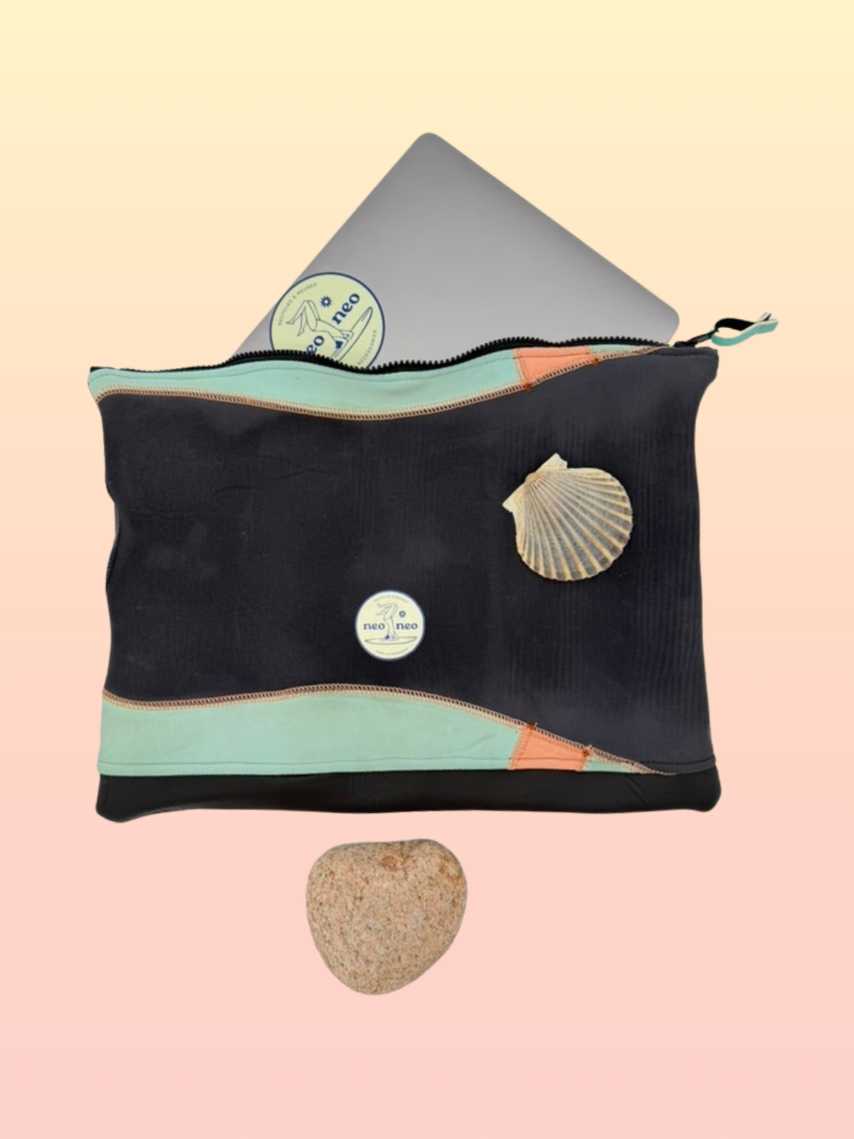 Recycled Neoprene Zip pouch