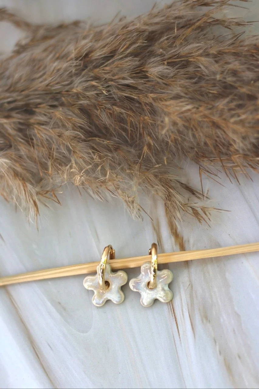 Nebula Ceramic Flowers