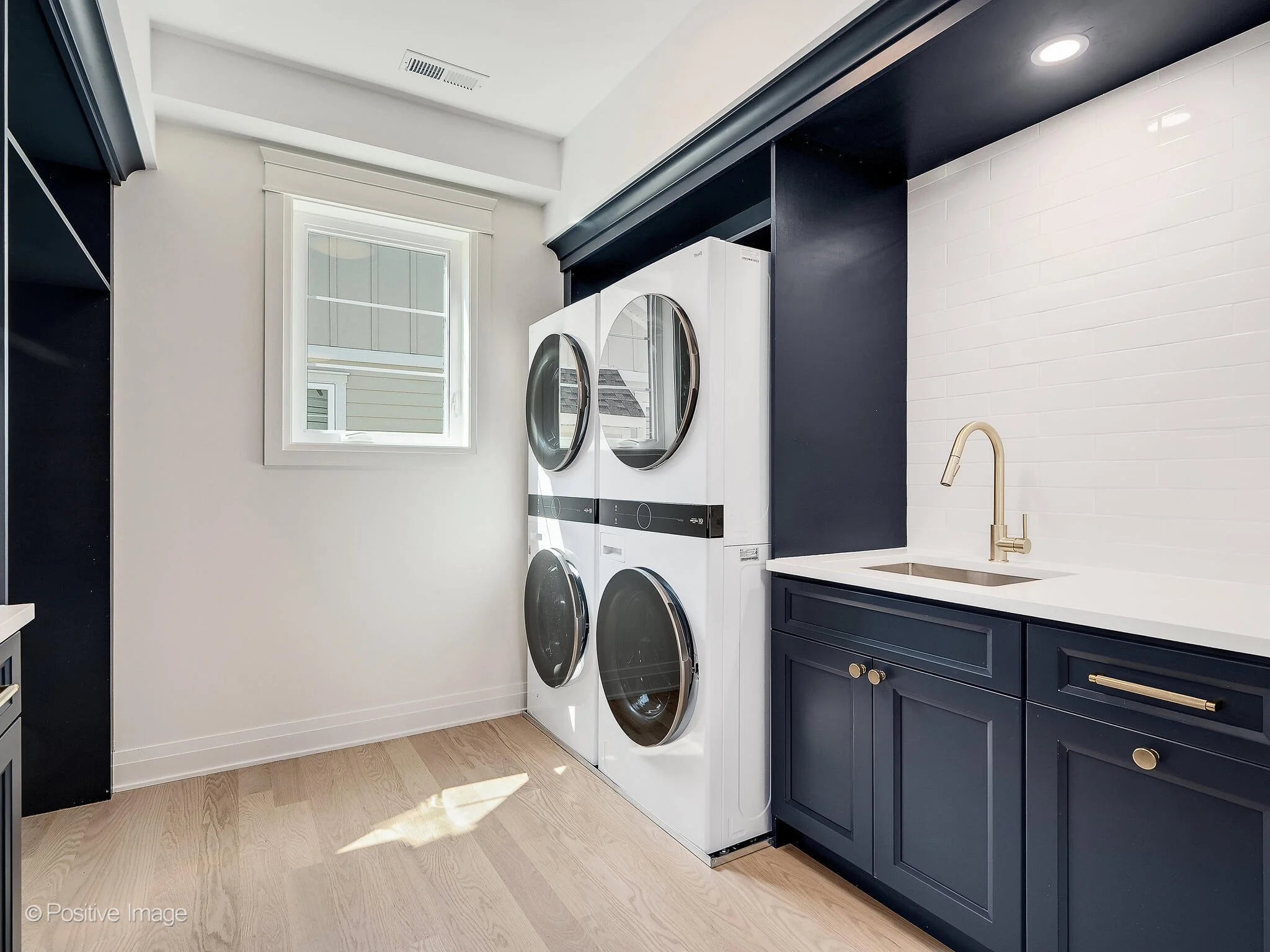 4443 Howard Ave Western Springs IL 60558 USA-032-043-030-MLS_Size.jpg