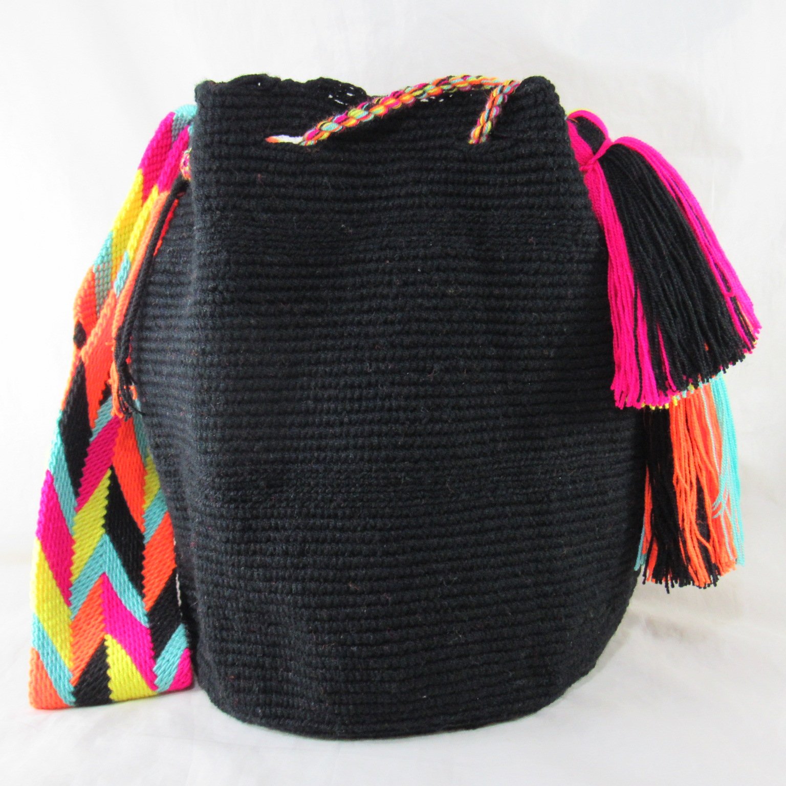 Black/Negra Wayuu Mochila