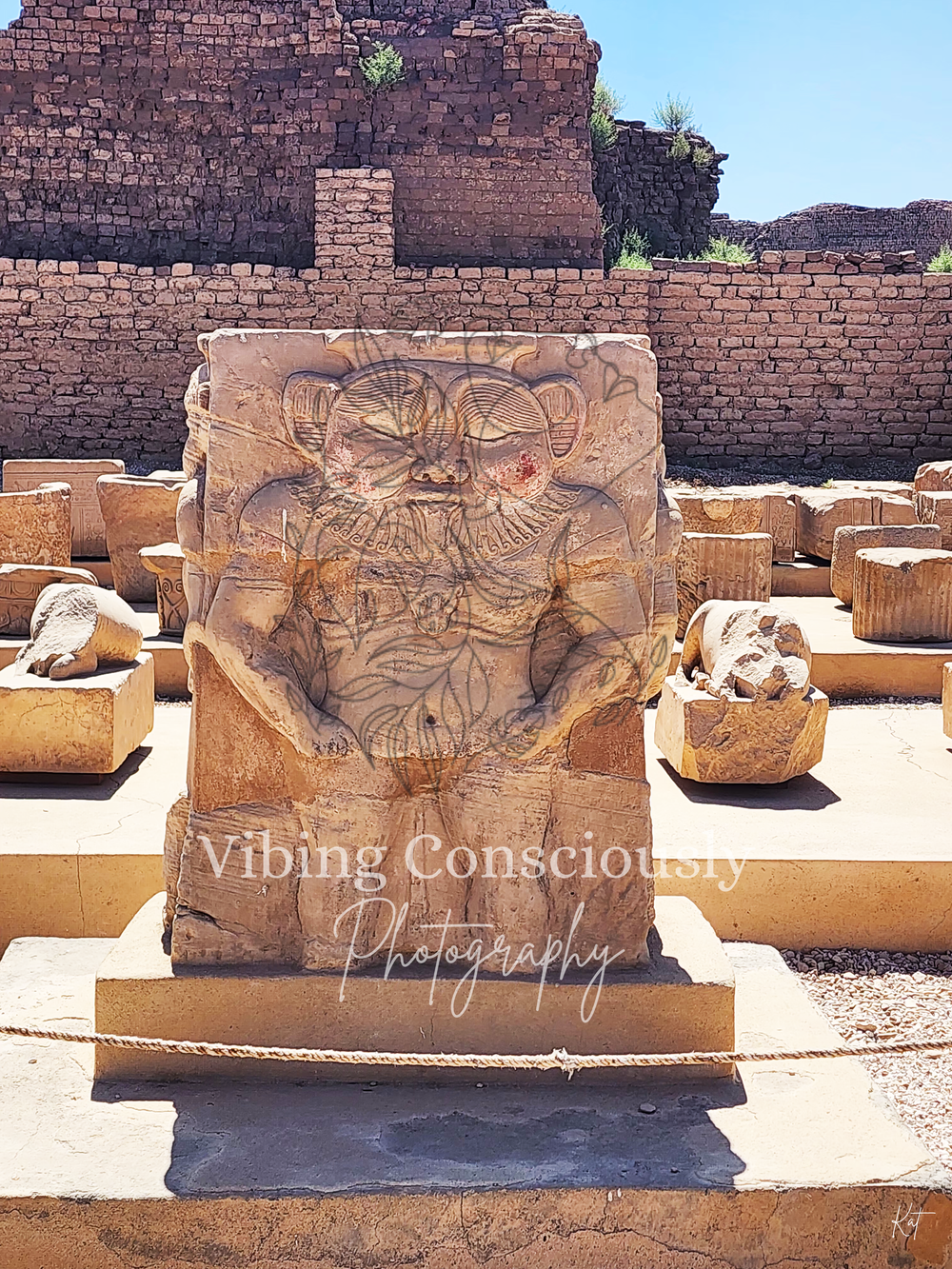 Dendera photograph &mdash; Egypt 38