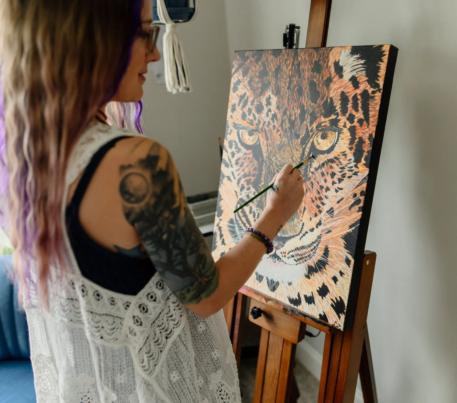 Kat Harrison painting