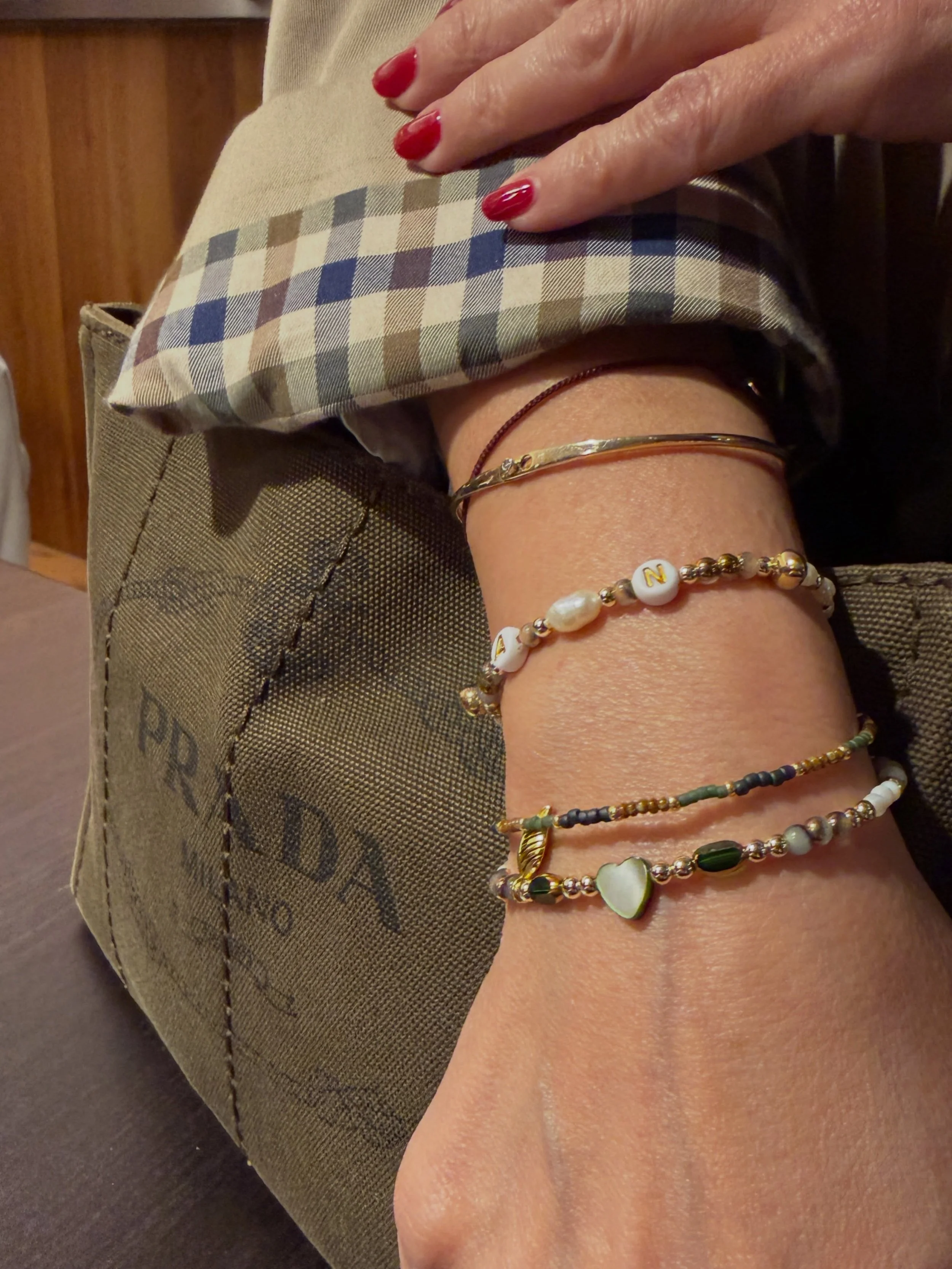 Workshop in Stein am Rhein 🤎 
Super Stimmig gsi - danke eu allne vielmal ☺️

#workshop #beadsjewelry #girls #kreativ #diy