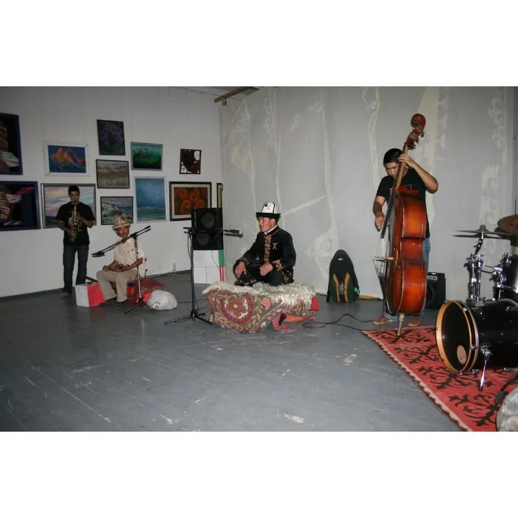 19 Art Center - Optimized.jpg