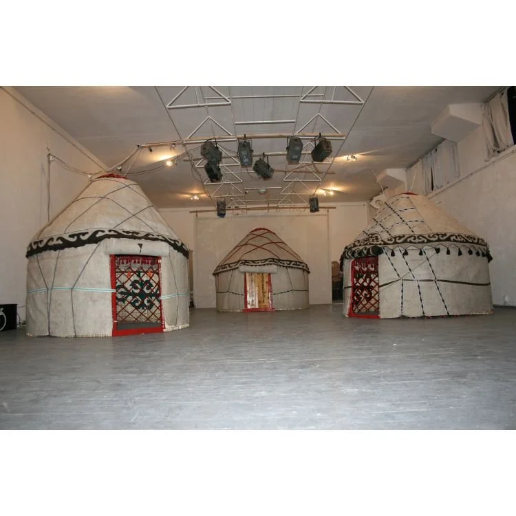 20 Art Center - Optimized.jpg