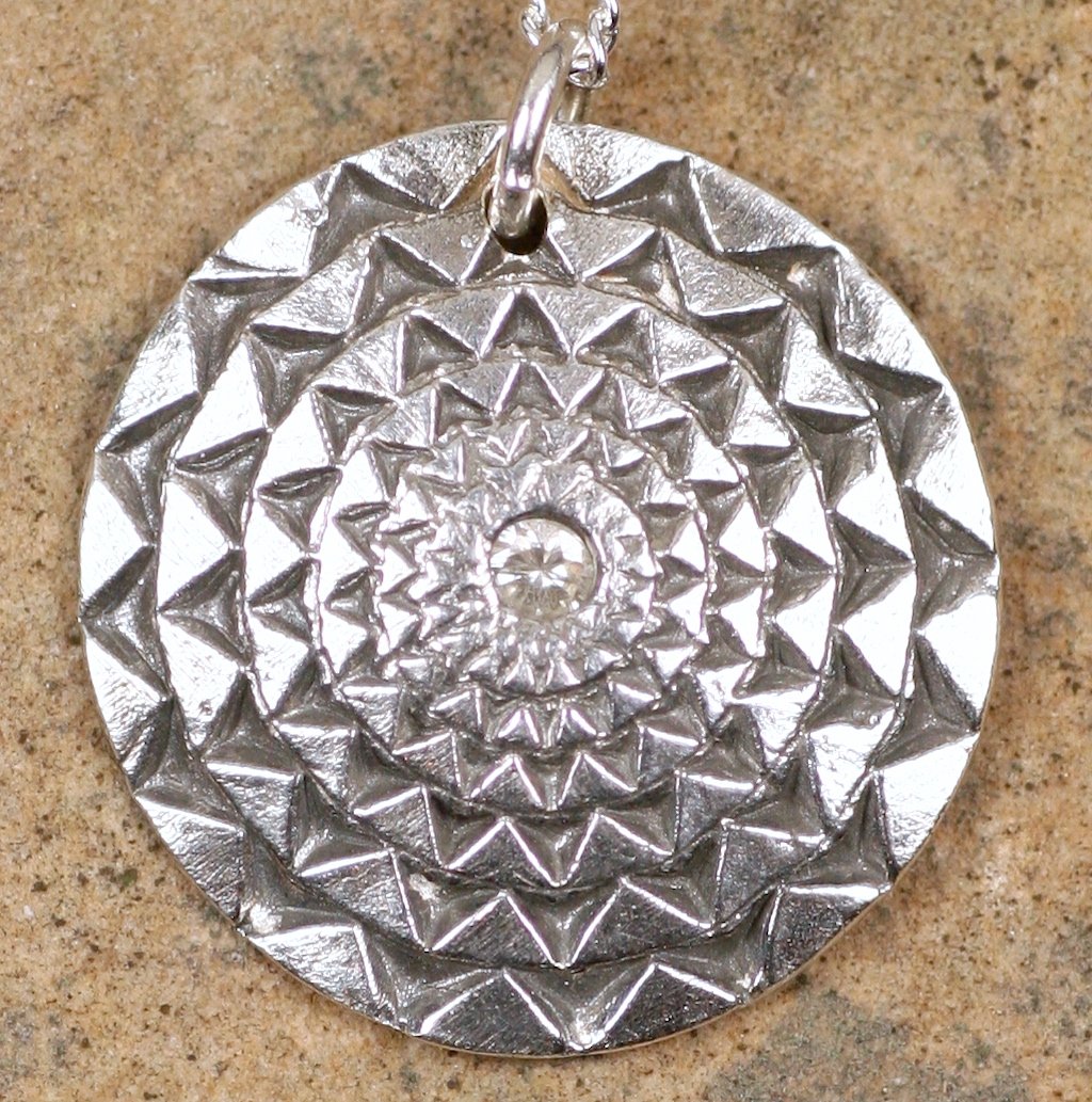 zigzagmansilver.jpg