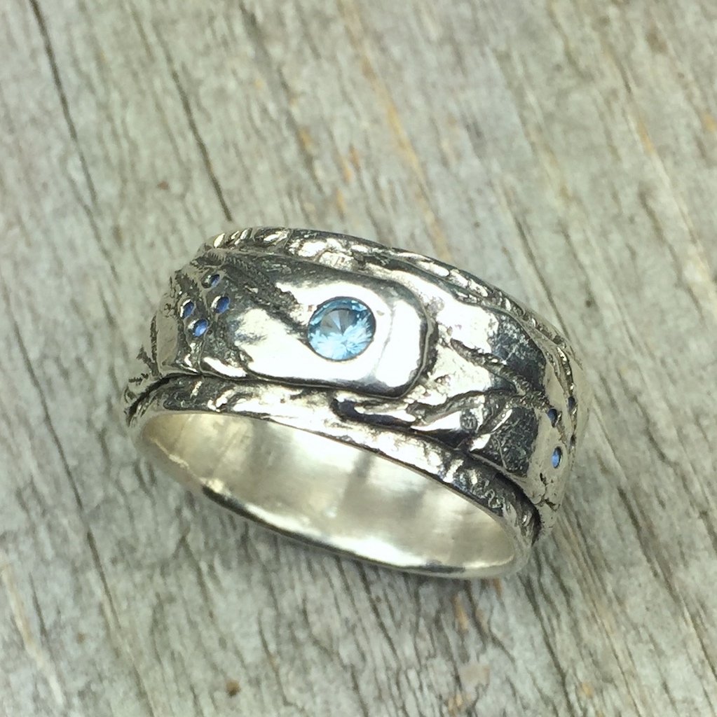 layeredbandringsilverlightblue.jpg