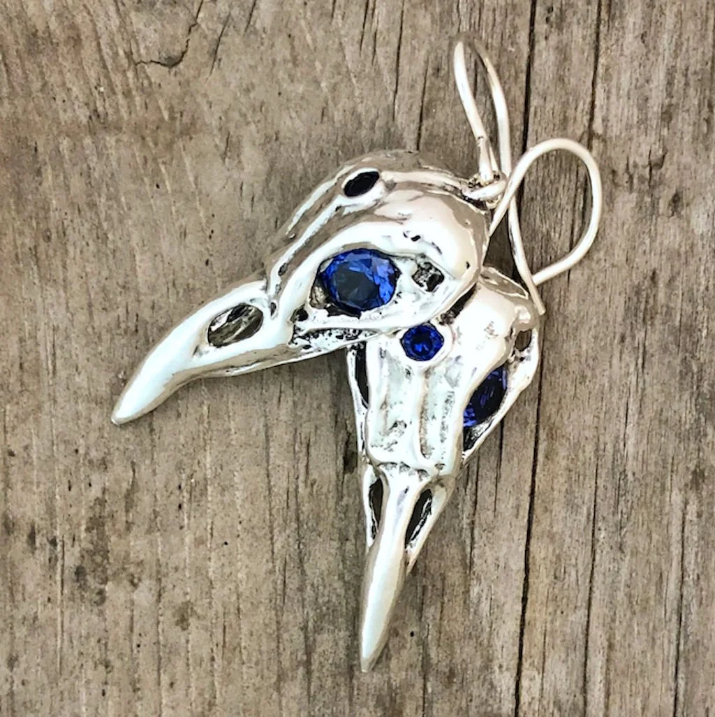 ravenskullssapphirescloseup_1296x.jpg