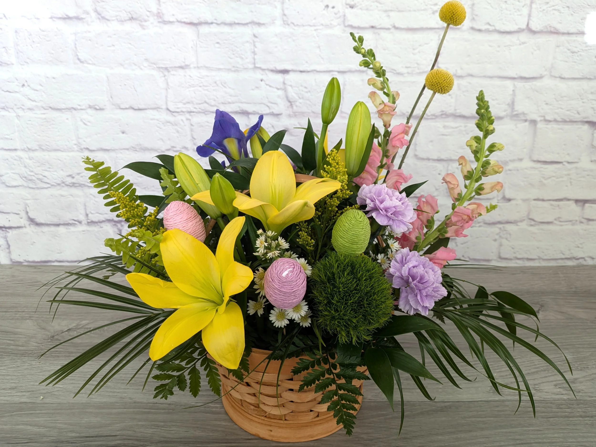 Bloom n' Sip: Spring Easter Basket