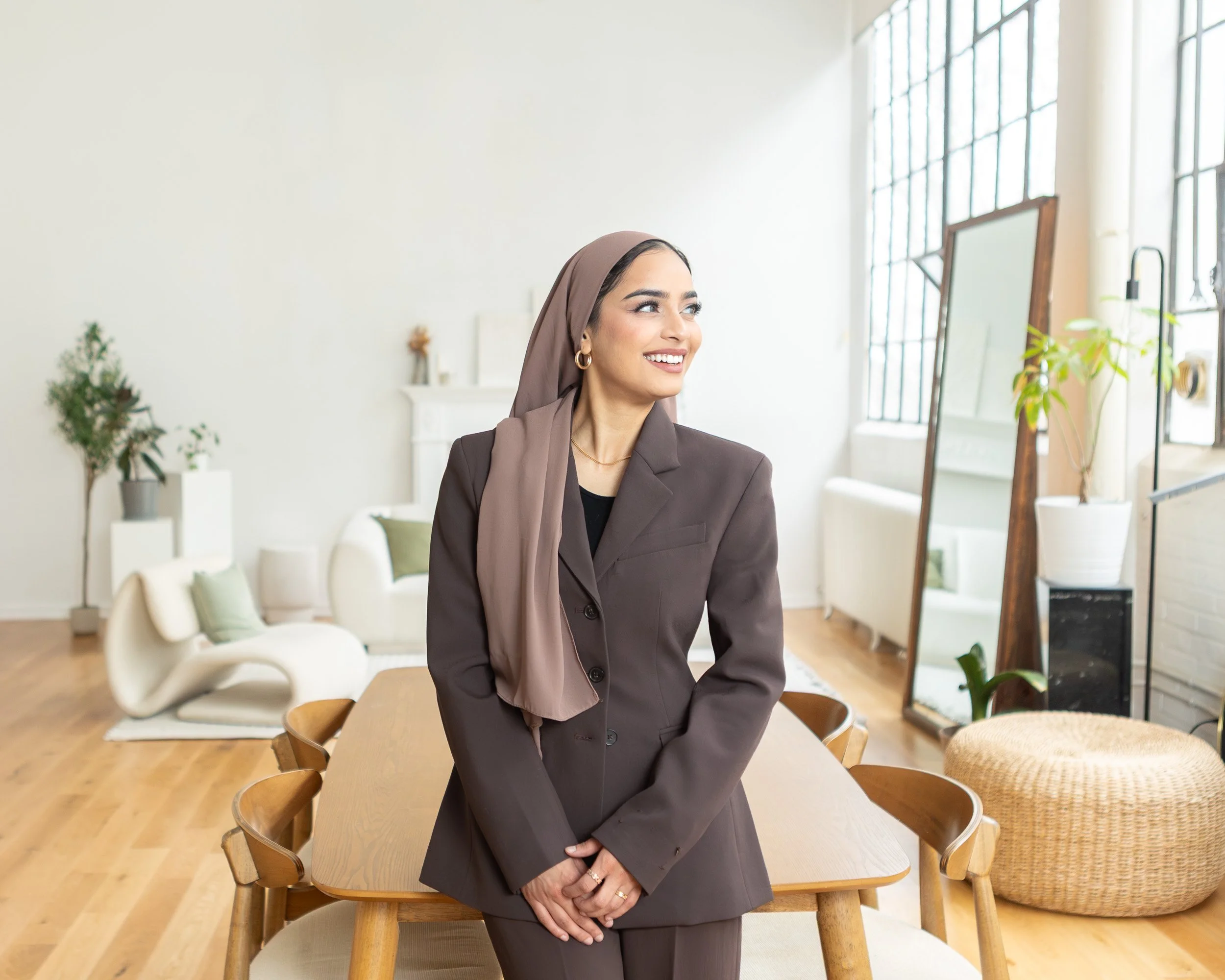 Therapist - Woman-wearing-hijab-3302.jpg