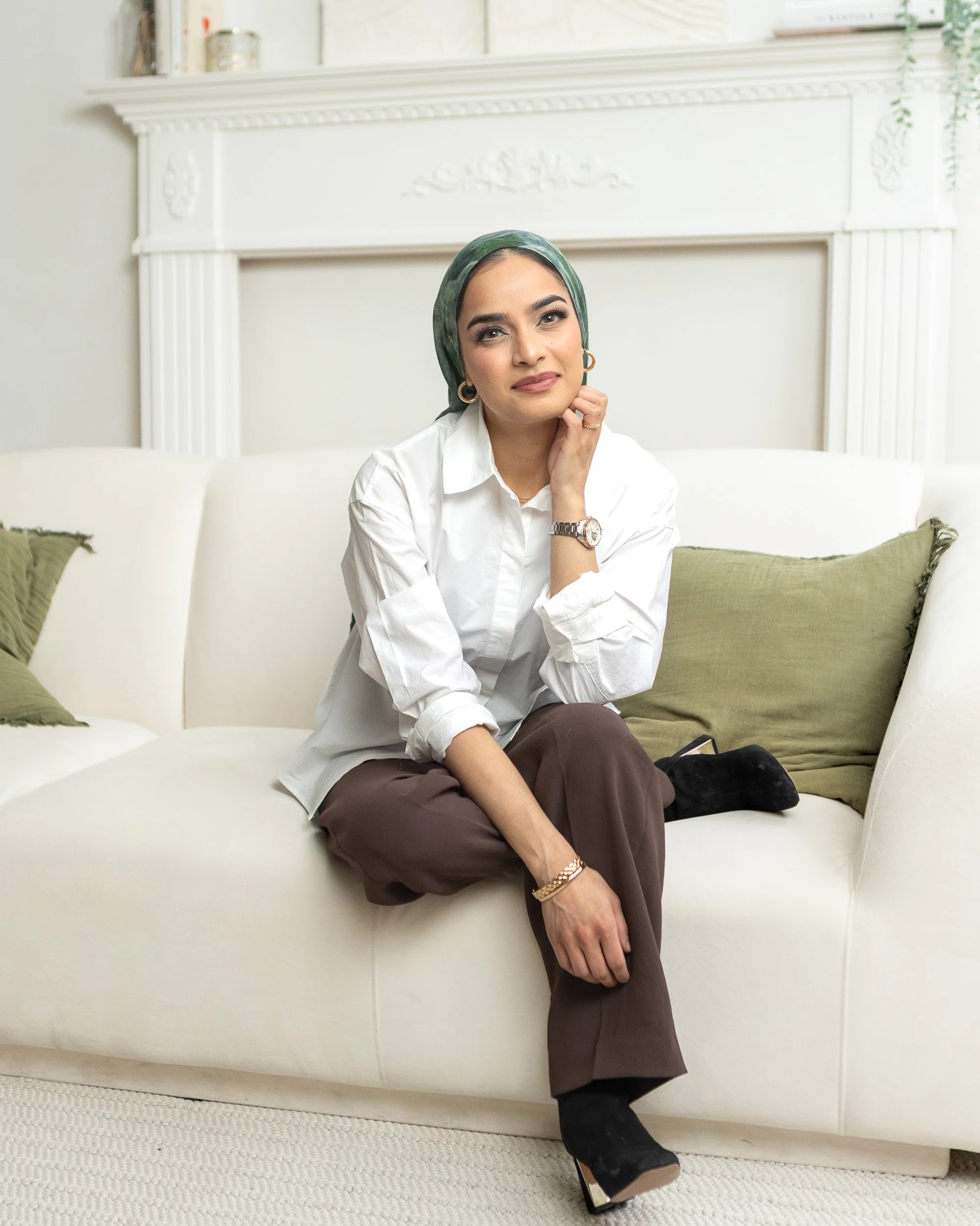 Therapist - Woman-wearing-hijab-3399.jpg