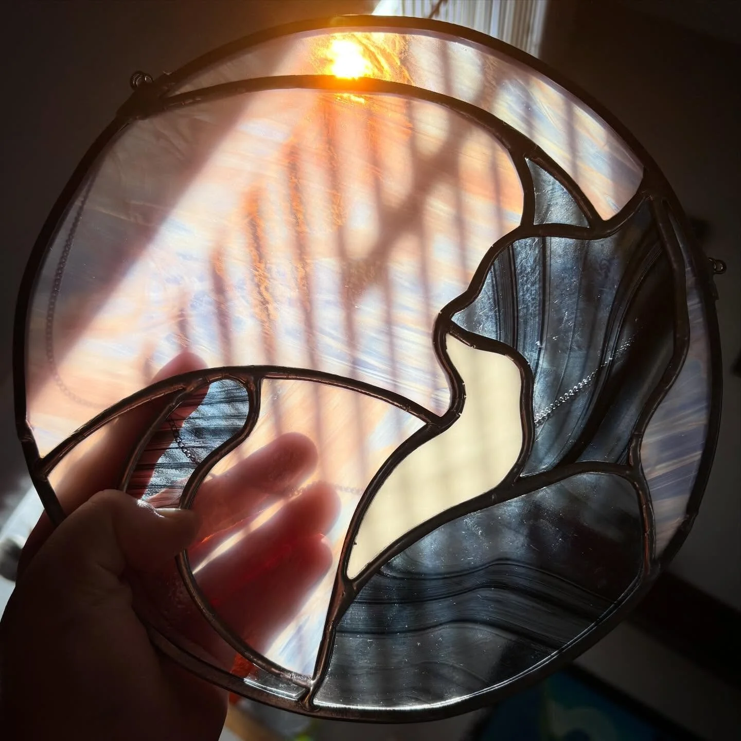 Simple cat design 💗💗💗

#stainedglass #art #glassart #columbusartist #suncatcher