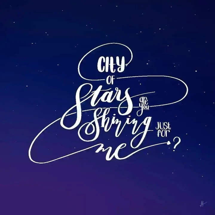 Quem curtiu La La Land? Processo de criação do lettering que fiz inspirado na música City of Stars. Old but gold
#ipadprocreate #ipadlettering #lettering #handlettering #ipadart #digitalart #colors #lalaland