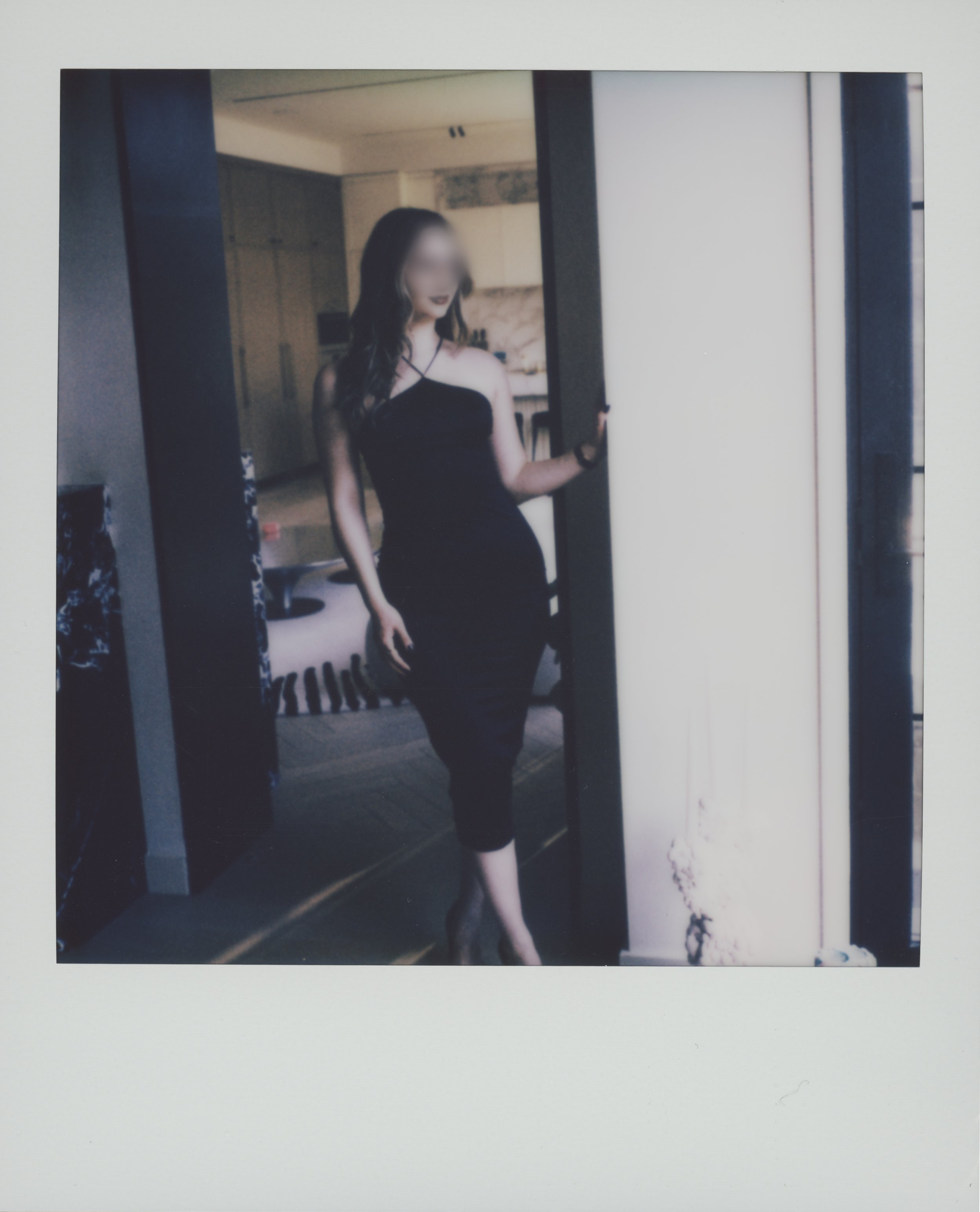 2026-05-10-0003_blur.jpg
