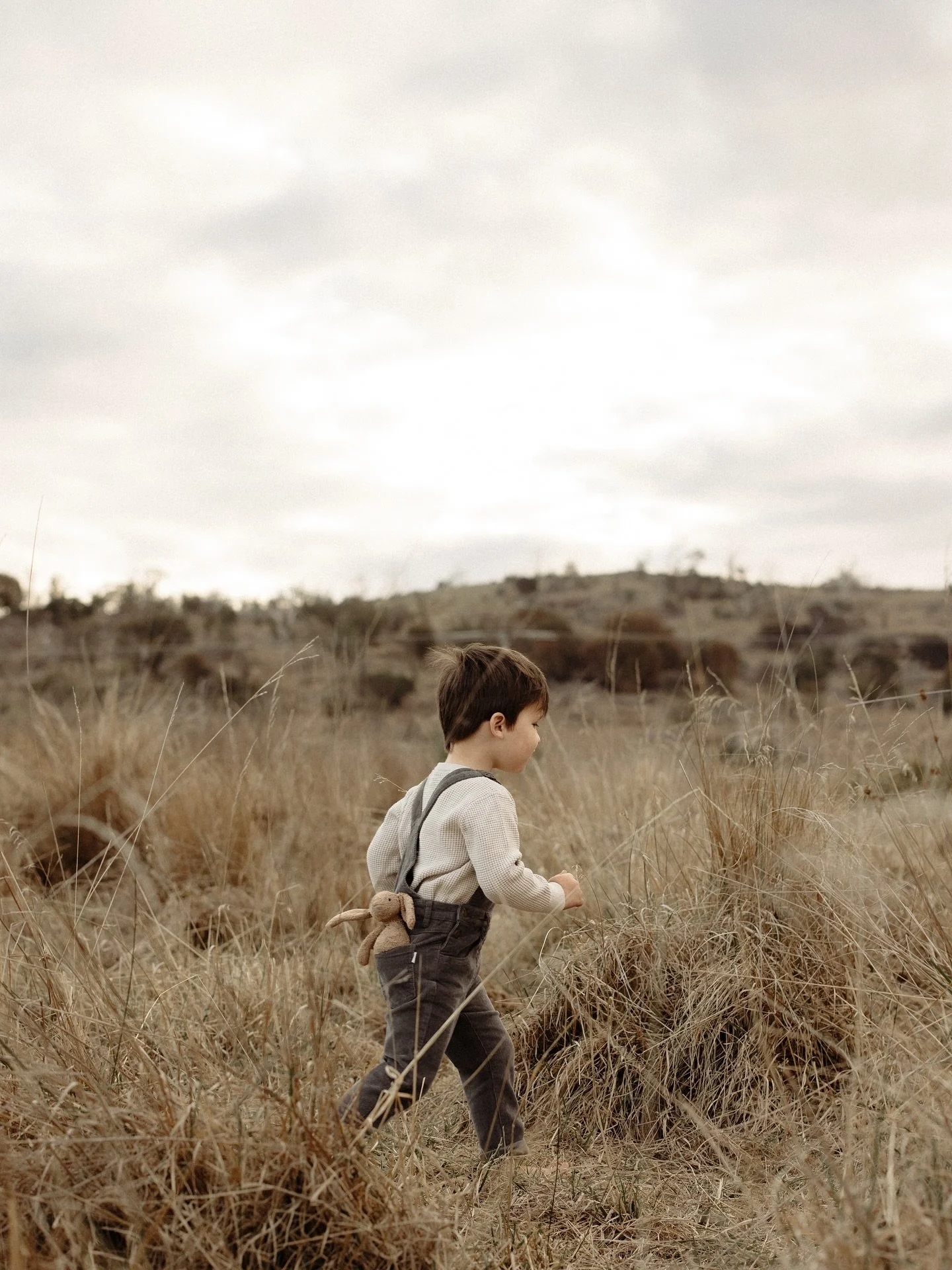 Storytelling ❤️

Over time, my work has grown and shifted - yet one thing has only deepened: my love for storytelling. With every session, that passion roots itself more firmly, inspired by what unfolds when we let our kids and family be.

One of the