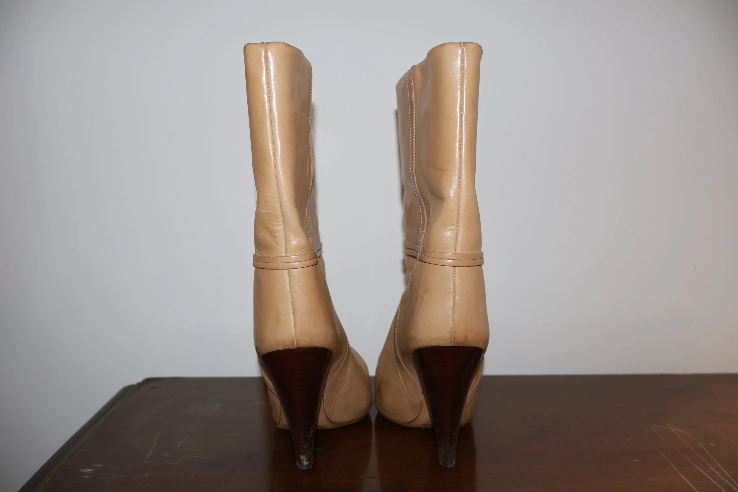 Isabel Marant leather boots in camel with triangular block heels in wood
