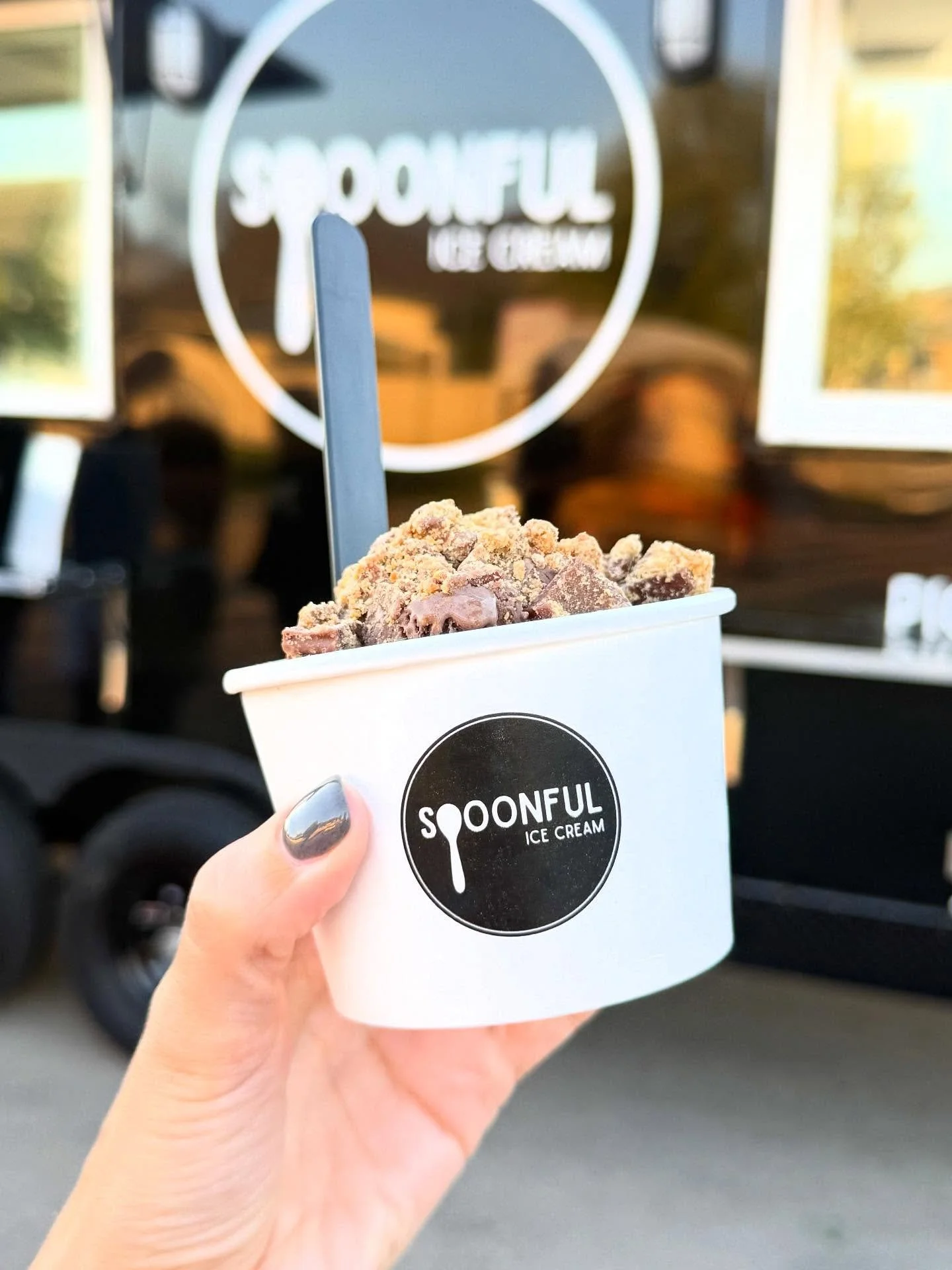 Life is short, make it sweet!💛🍨

#icecreamlover #spoonfulicecream #boisetreats #icecreamdreams #desserttime #sweetmoments #boiseevents #happinessinacup