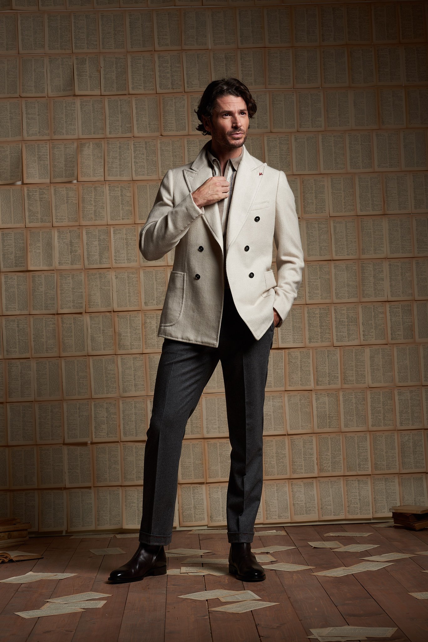 ISAIA_PRECOLLECTION_FW25_LOOK_23_008 copy.jpg