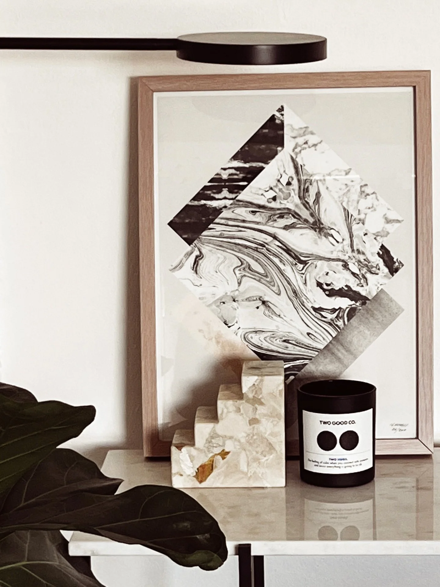 Friday in the Sydney studio 🖤
Enquires 💌 hello@lightwelldesign.com.au or hit the email button in bio
.
.
.
.
Lightwell Design
interior designer, interior stylist, event styling