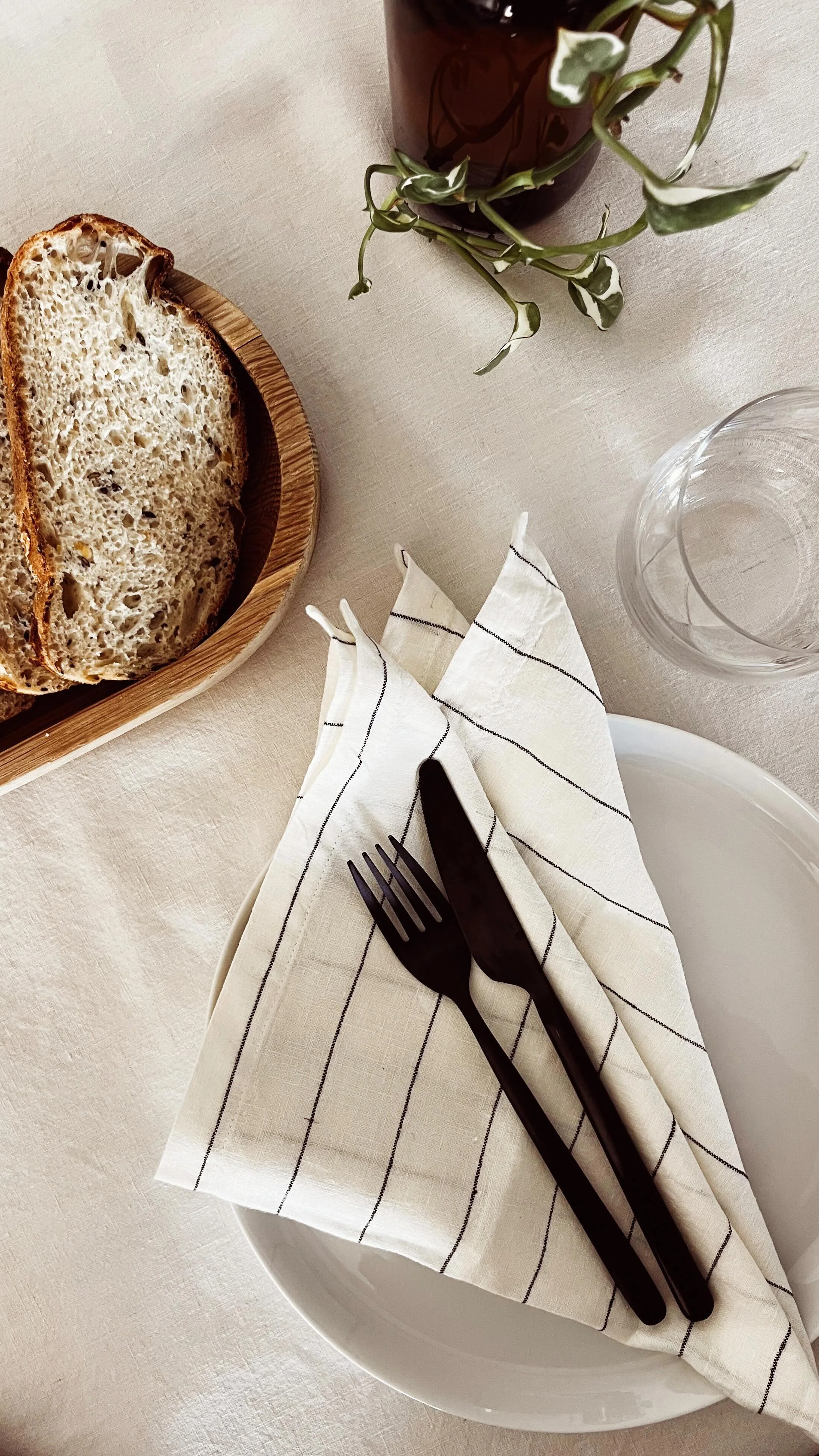 Three tips for styling the perfect Sunday brunch table:
1. Start with a soft, neutral palette — linen, stone, and timber always work. Keep it tonal and play with texture.
2. Negative space is equally as important. Each element should have br