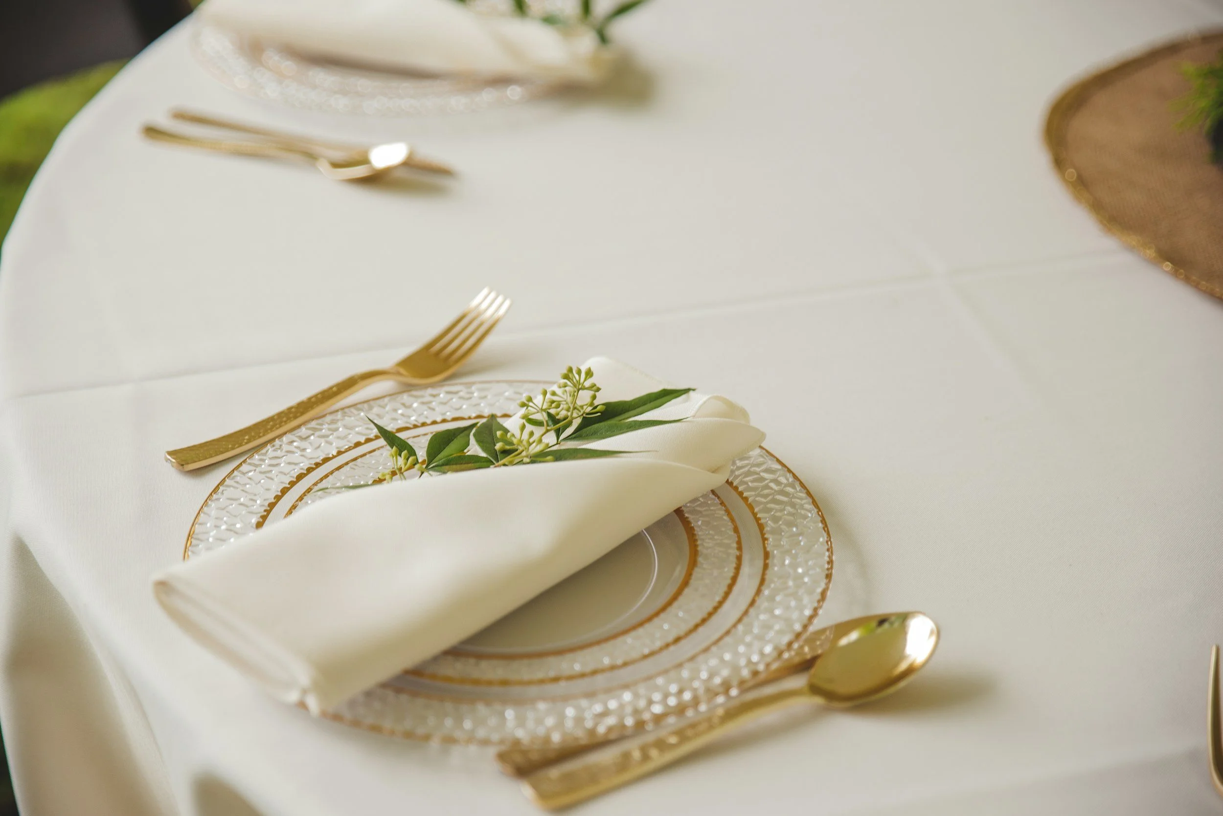 Table linen.jpg