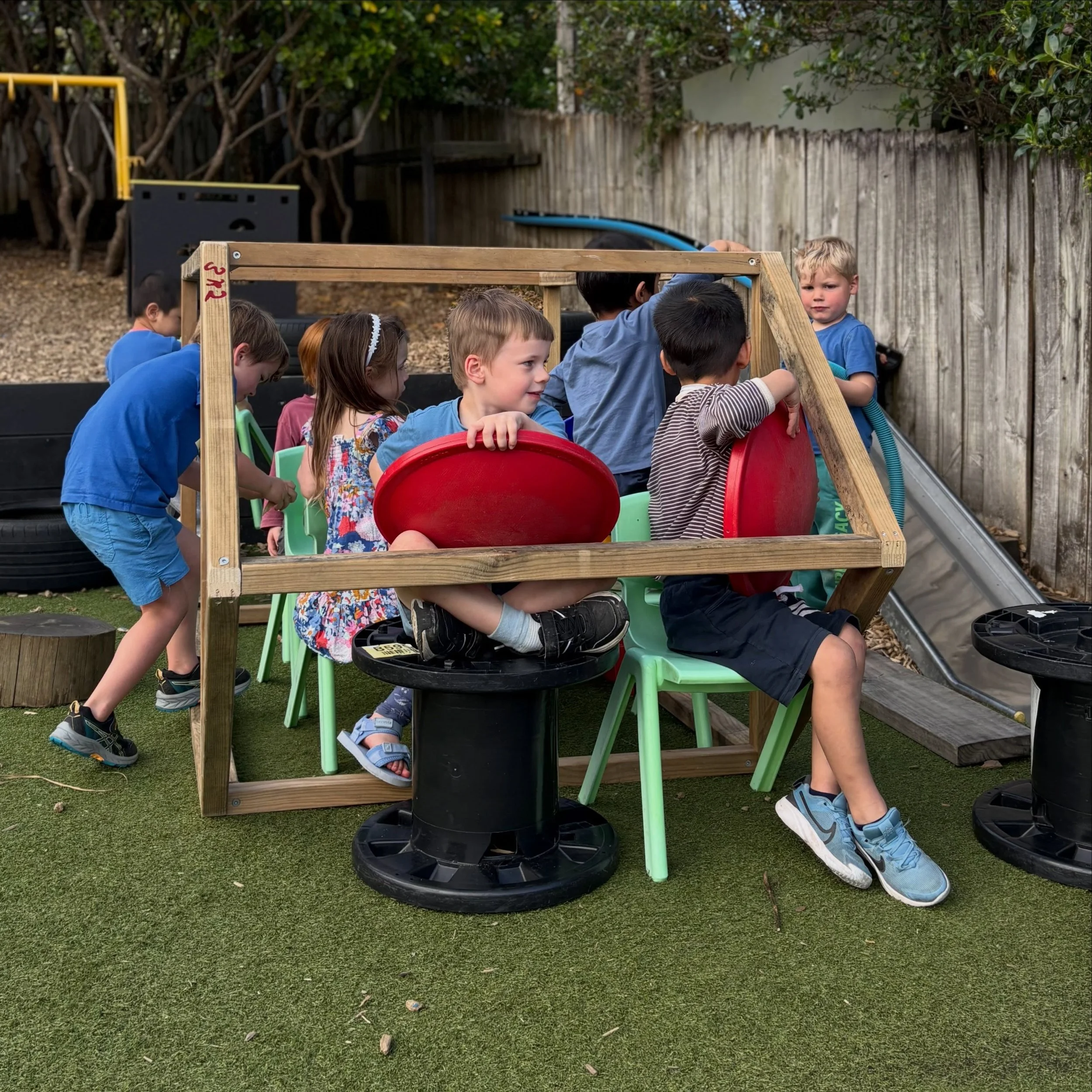 What an exciting Friday afternoon delivery we had today. 🌟 Roman has been busy today building this new frame for the playground. &ldquo;What is it?&rdquo; the children asked to which we replied &ldquo;Whatever you want it to be!&rdquo;. This afterno