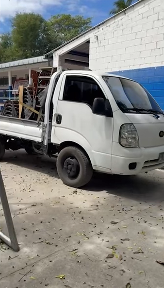 Educación que transforma vidas: Nuestro trabajo con Centro Escolar San Carlos