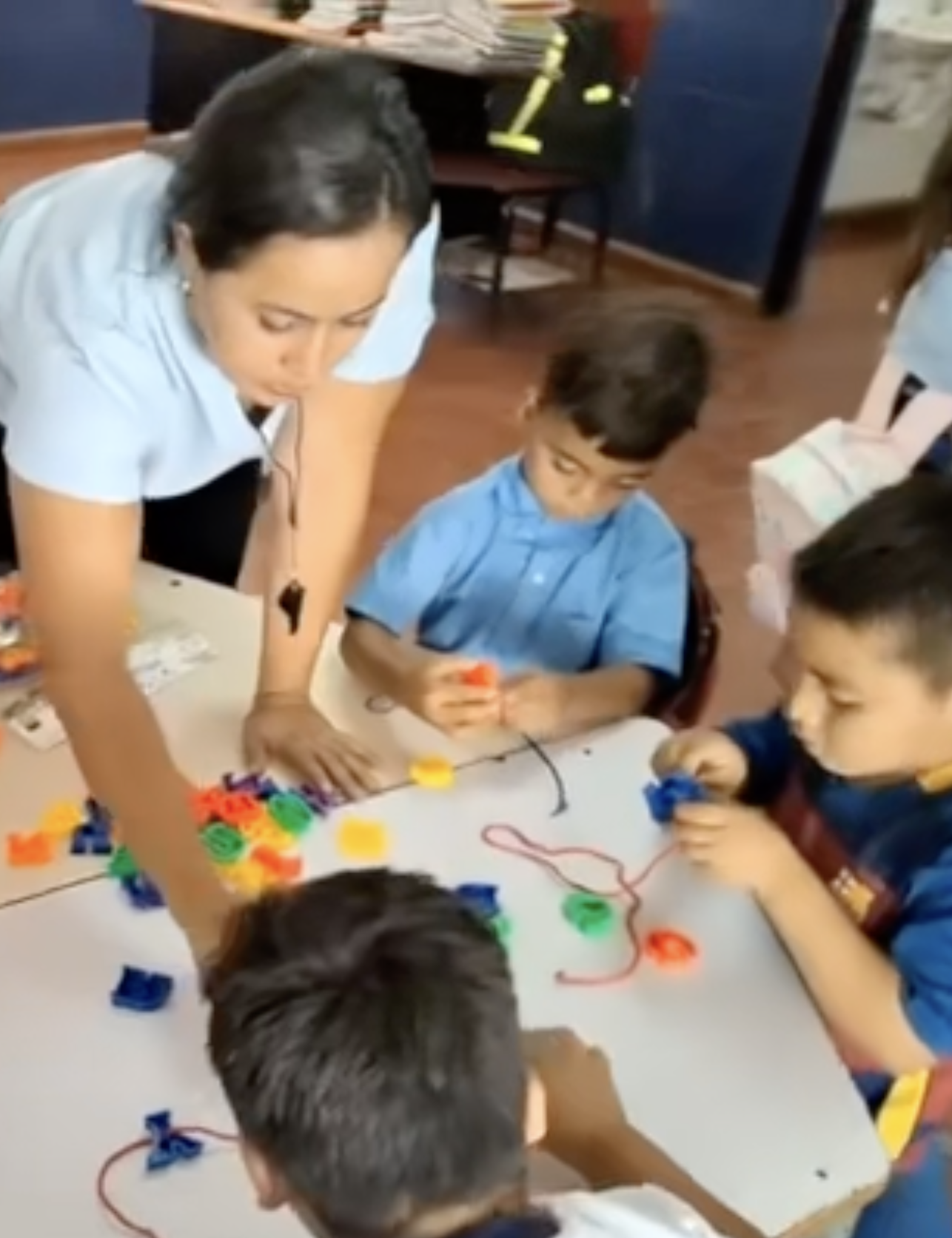 La educación es más que libros