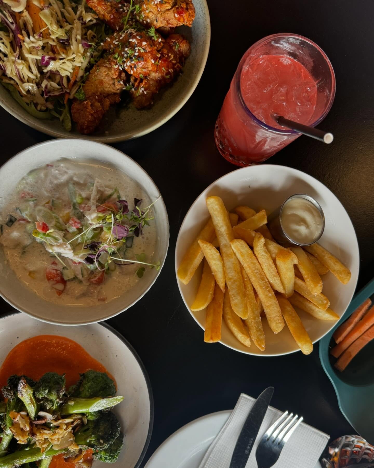 WHAT&rsquo;S ON THIS WEEK:

THUR (from 5PM): Kick off your weekend early with @dj_les_aka_dj_mlc 
FRI (from 5PM): Friday night dinner &amp; drinks with DJ Lou
SAT (from 5PM): Saturday night with @dj_les_aka_dj_mlc
SUN (from 1-3PM): Enjoy a lazy Sunda