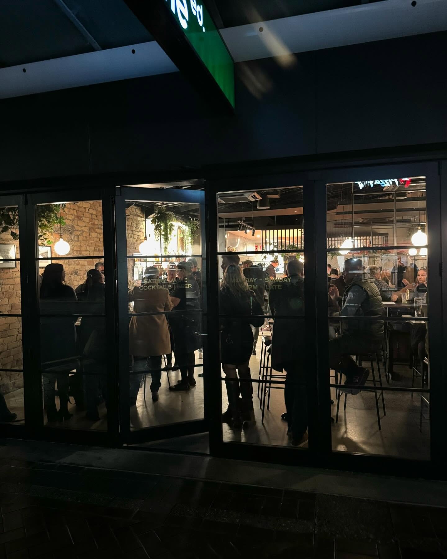 WHAT&rsquo;S ON THIS WEEK:

THUR (from 5PM): Kick off the weekend early with @dj_les_aka_dj_mlc 
FRI (from 6PM): Friday night with @dj_les_aka_dj_mlc playing all your favourites 
SAT (from 6PM): Saturday with @shovaav_music playing funky &amp; disco 
